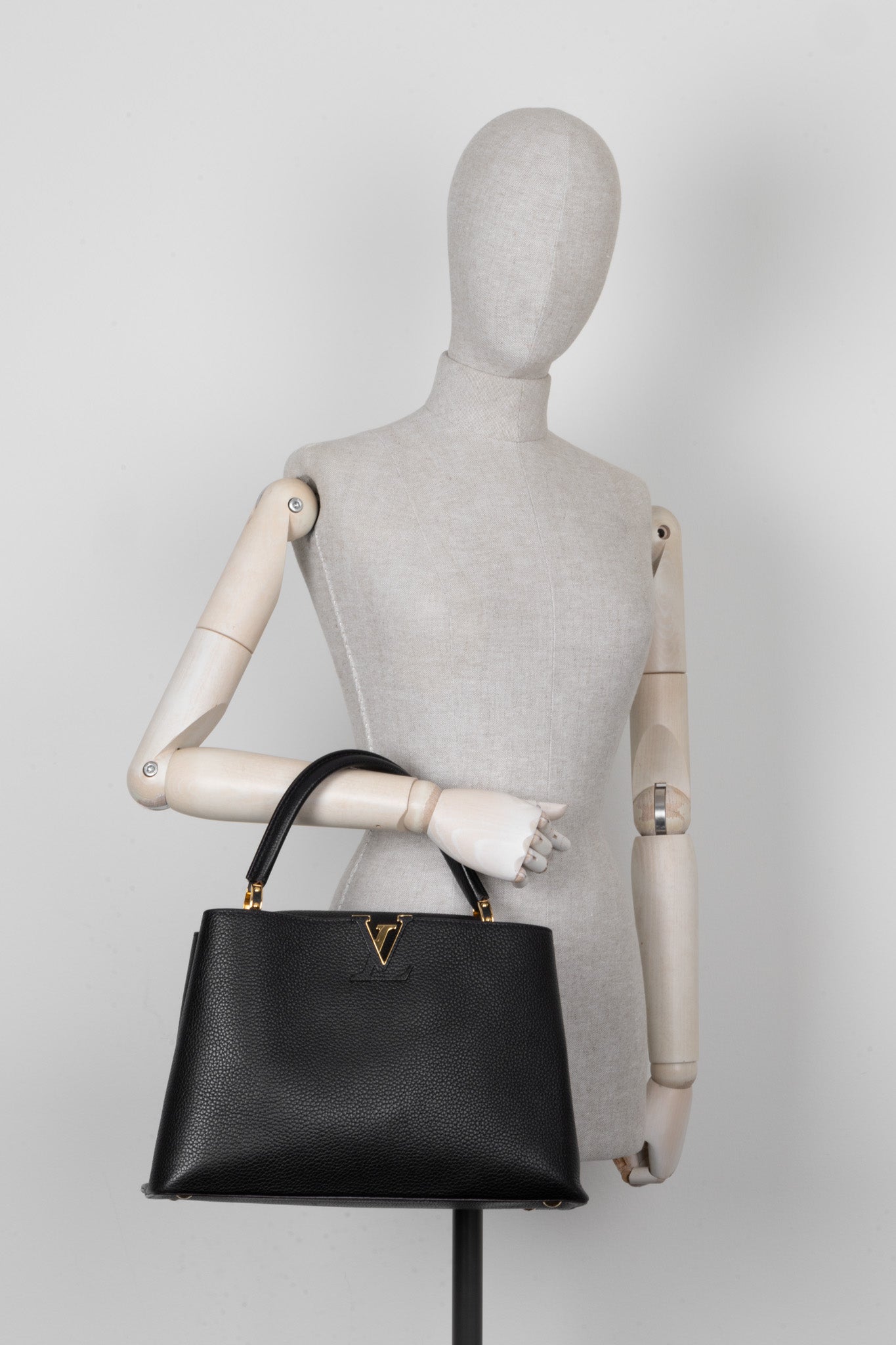 LOUIS VUITTON Capucine GM Handbag Black