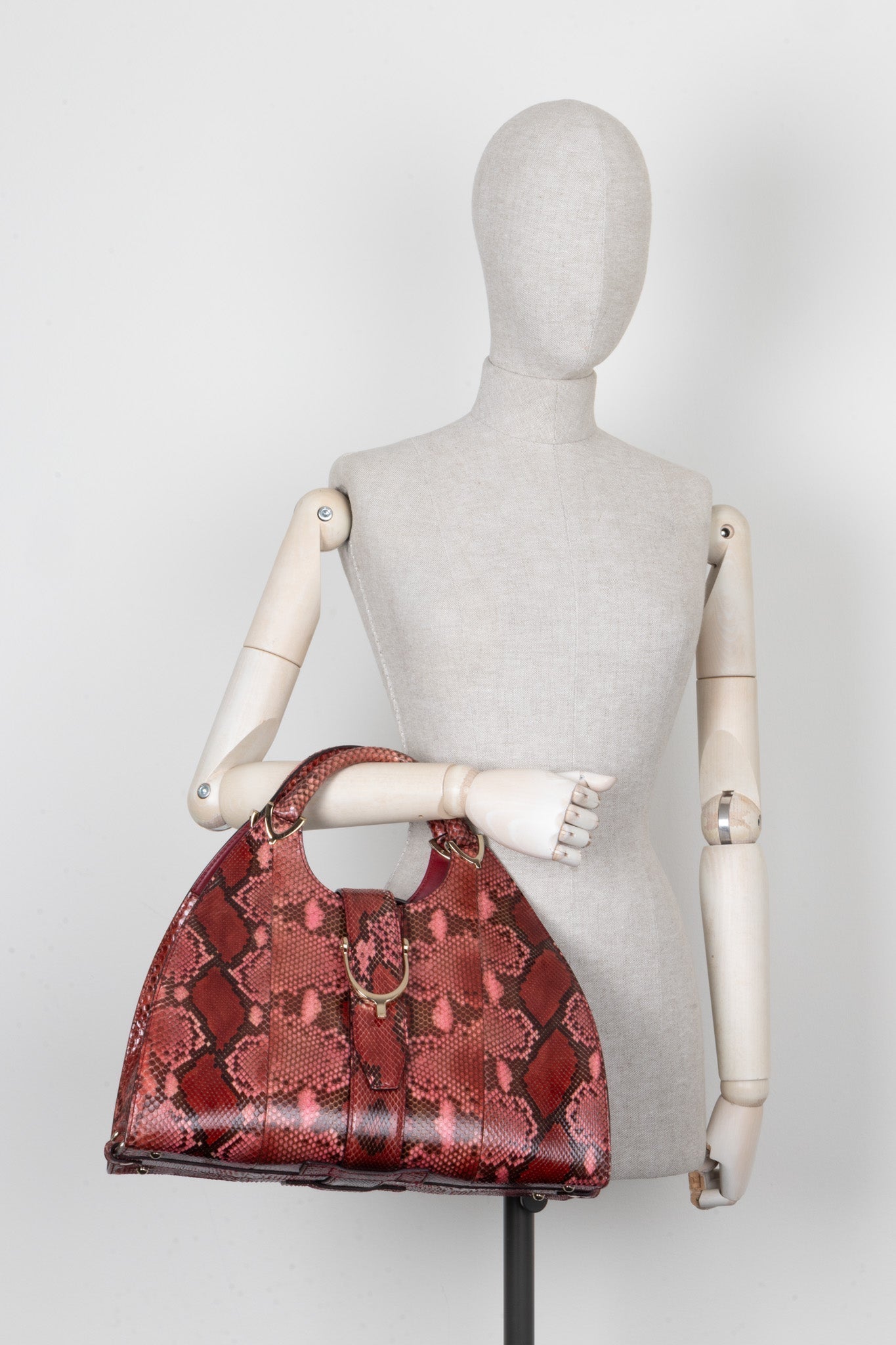 GUCCI Stirrup Hobo Shoulder Bag Python Burgundy