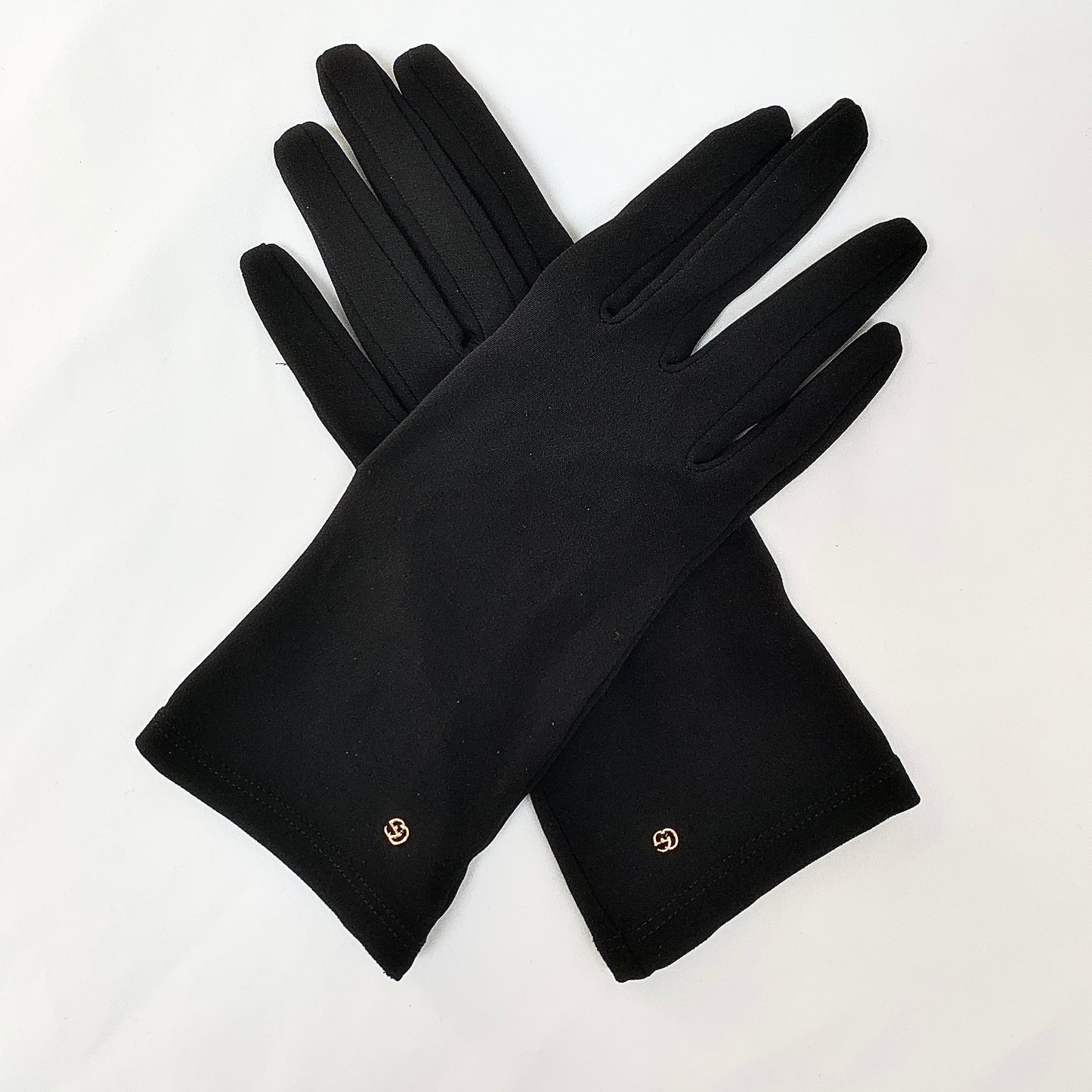 Gucci GG Viscose Cady Gloves in Black