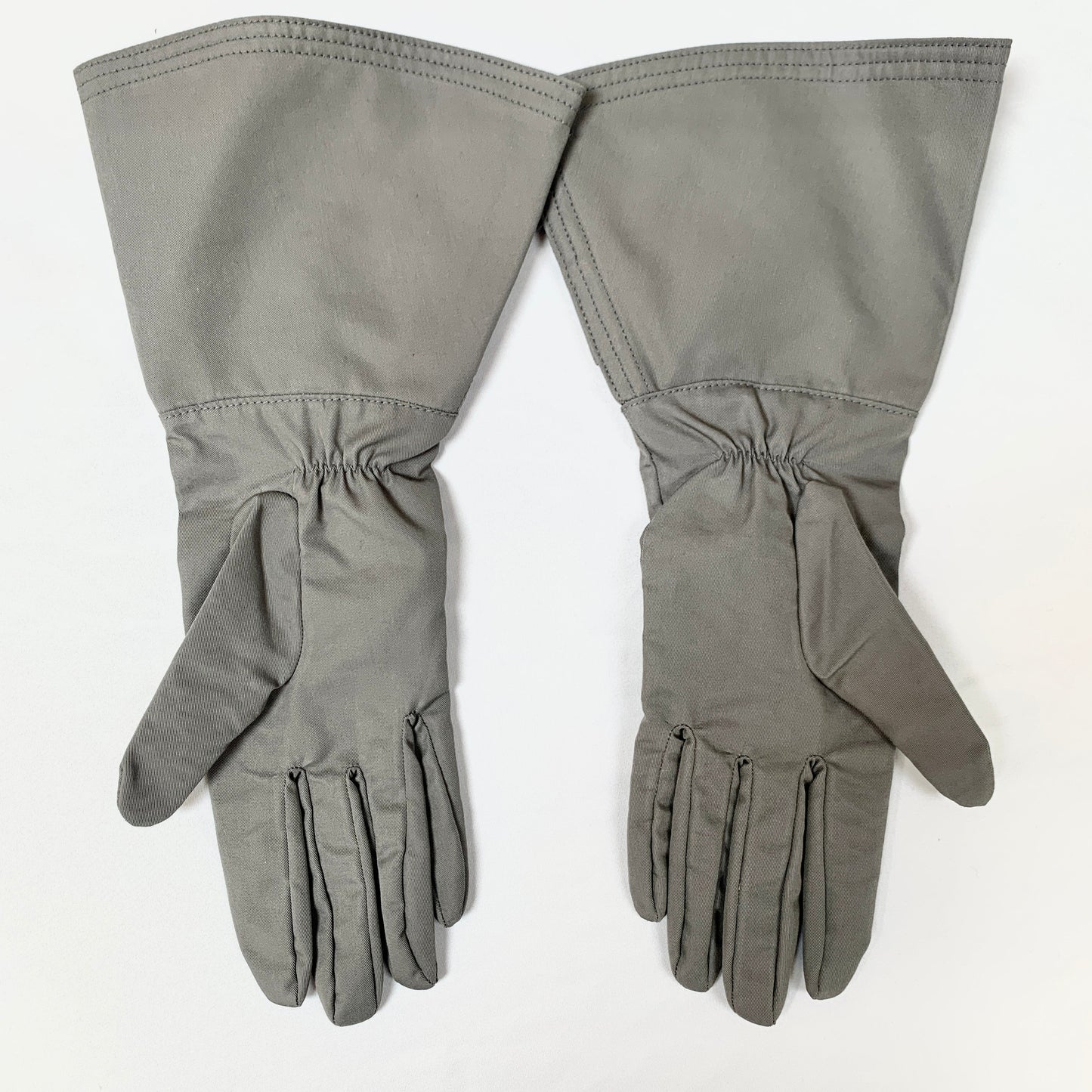 Gucci Washed Gabardine Long Button Gloves in Gray