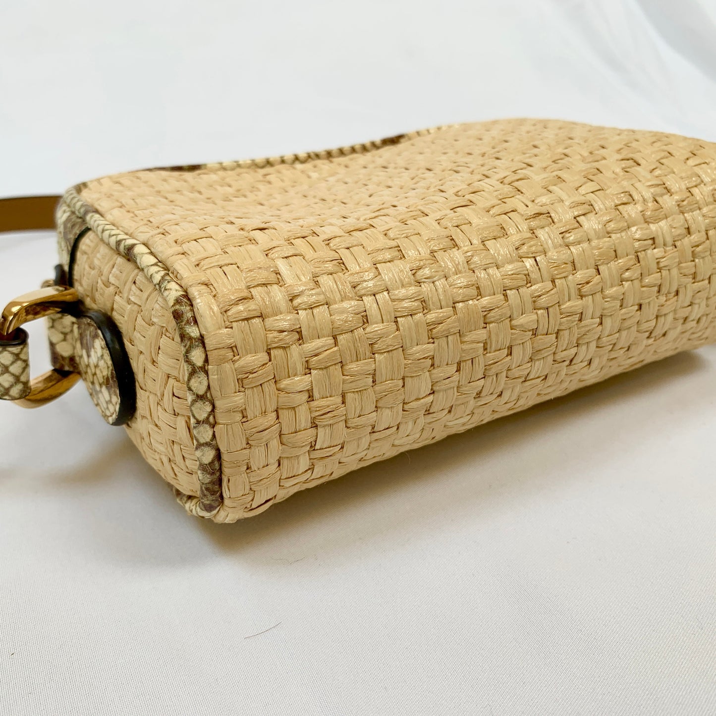 Gucci Mini GG Ophidia Straw Shoulder Bag with Printed Trim in Beige and Green