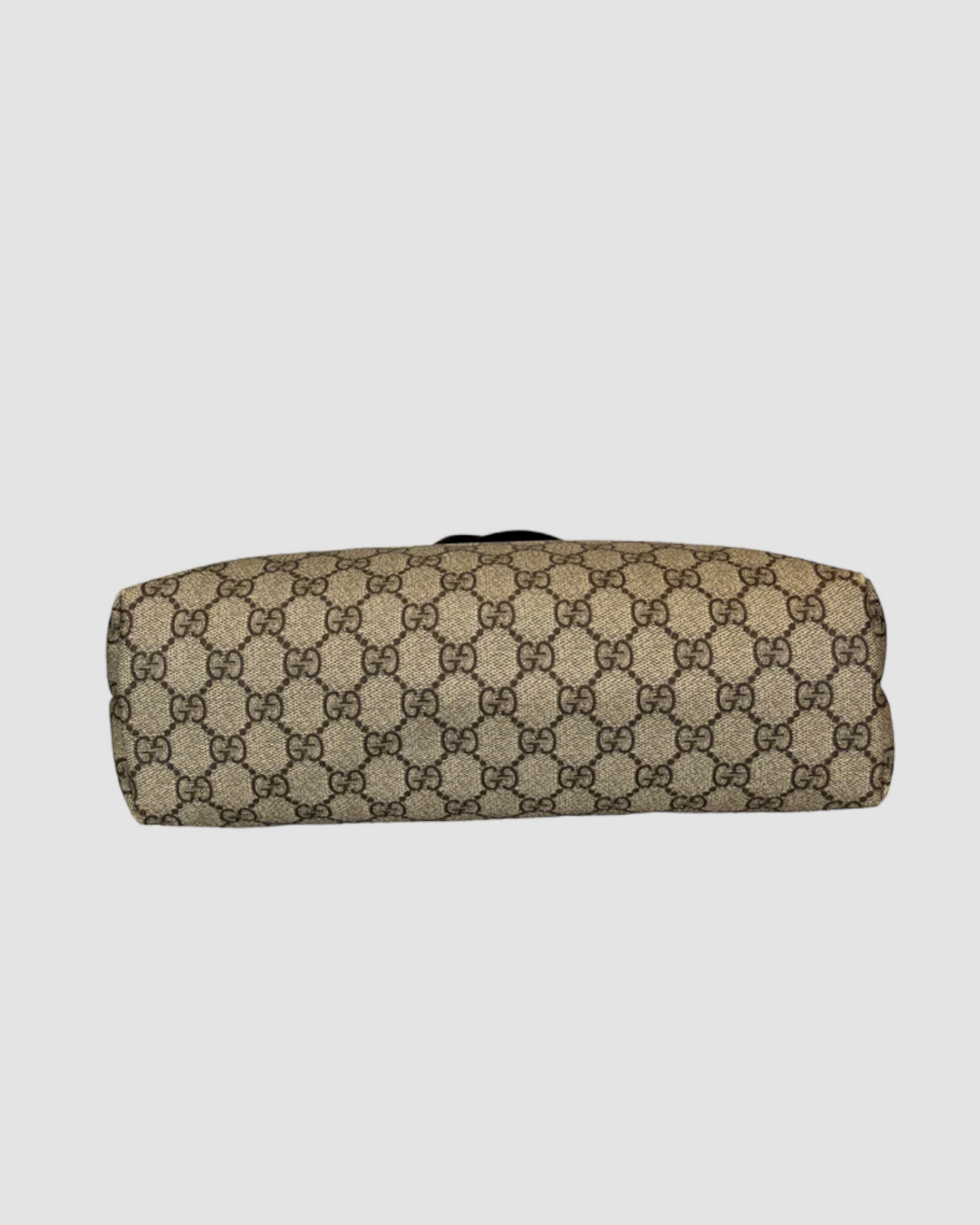 Gucci GG supreme