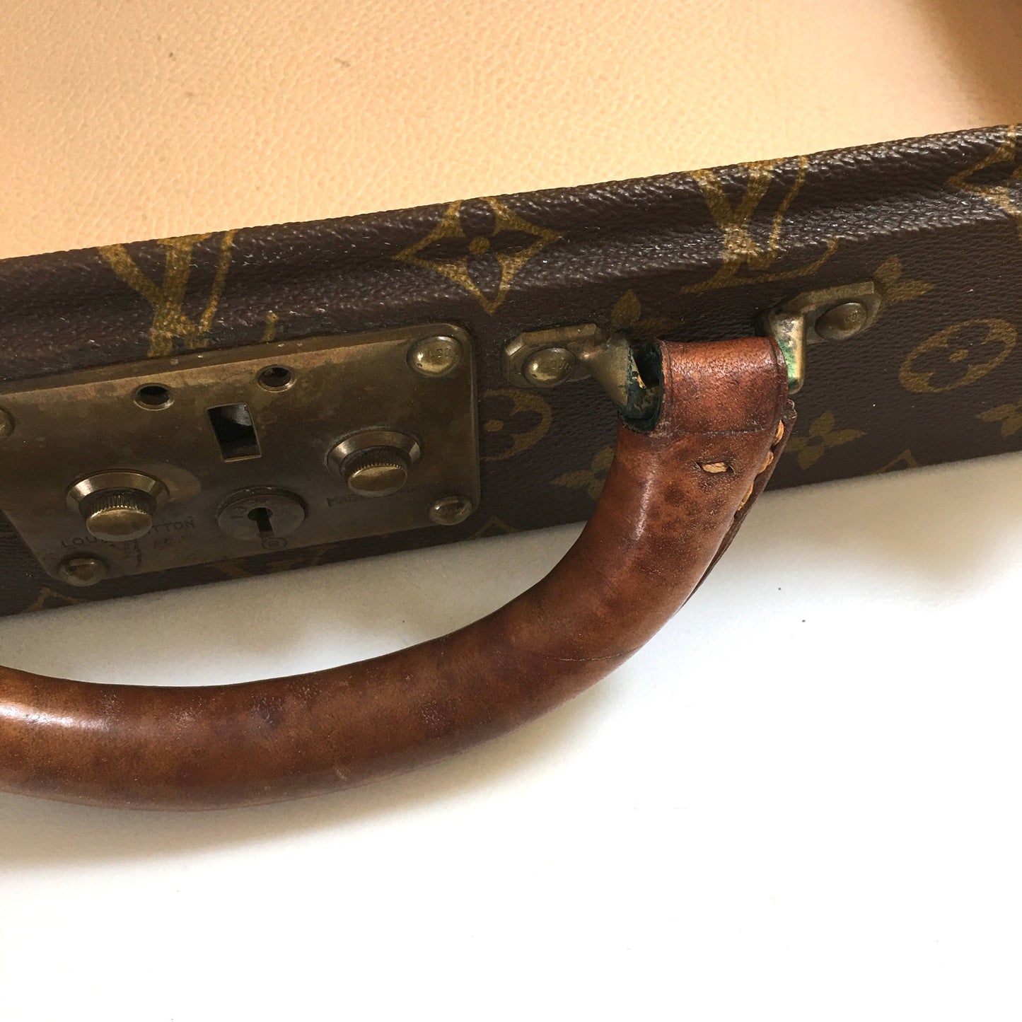 LOUIS VUITTON Cotteville Case Monogram Trunk