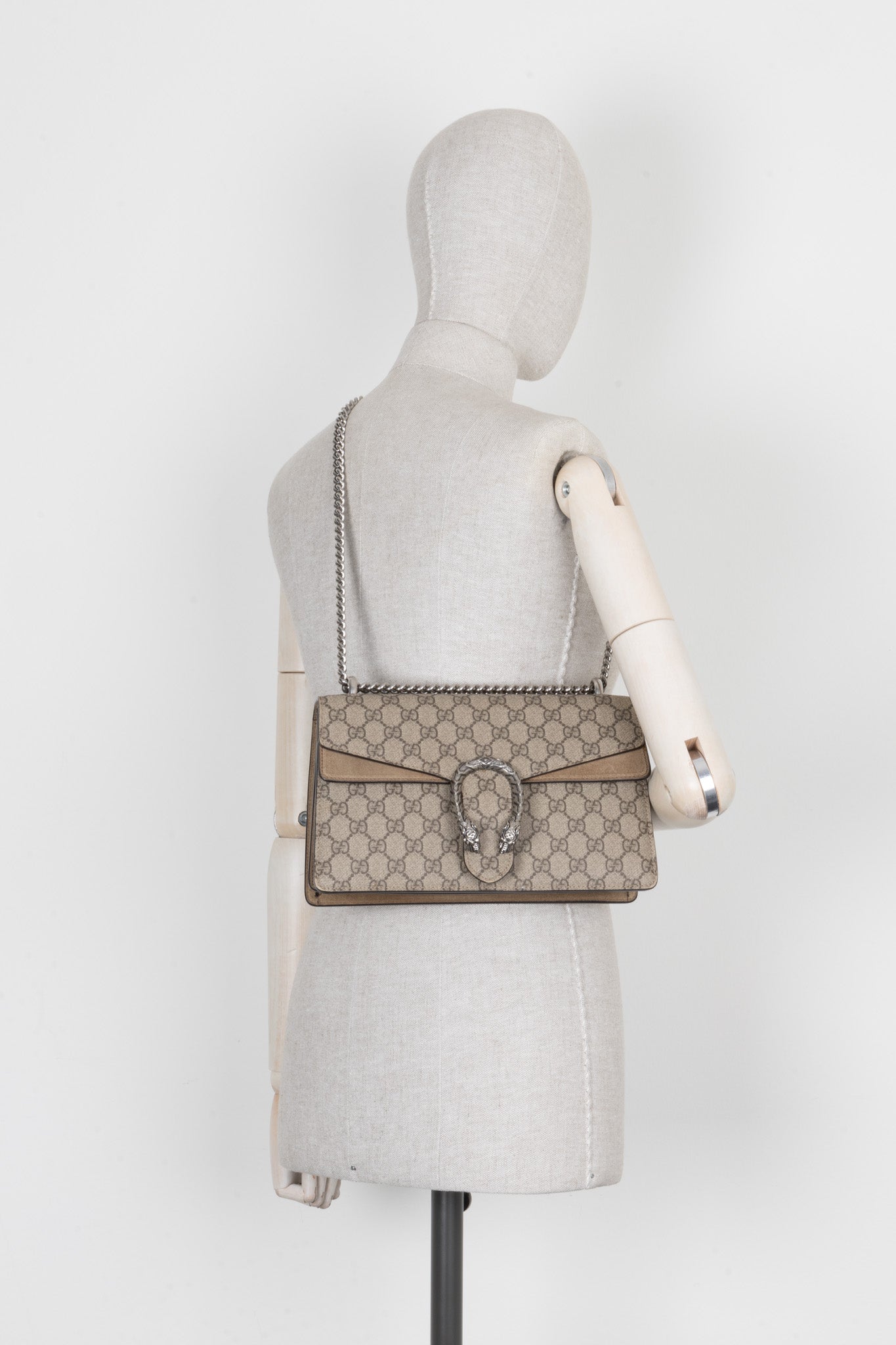 GUCCI Dionysus Bag Small GG Supreme Beige