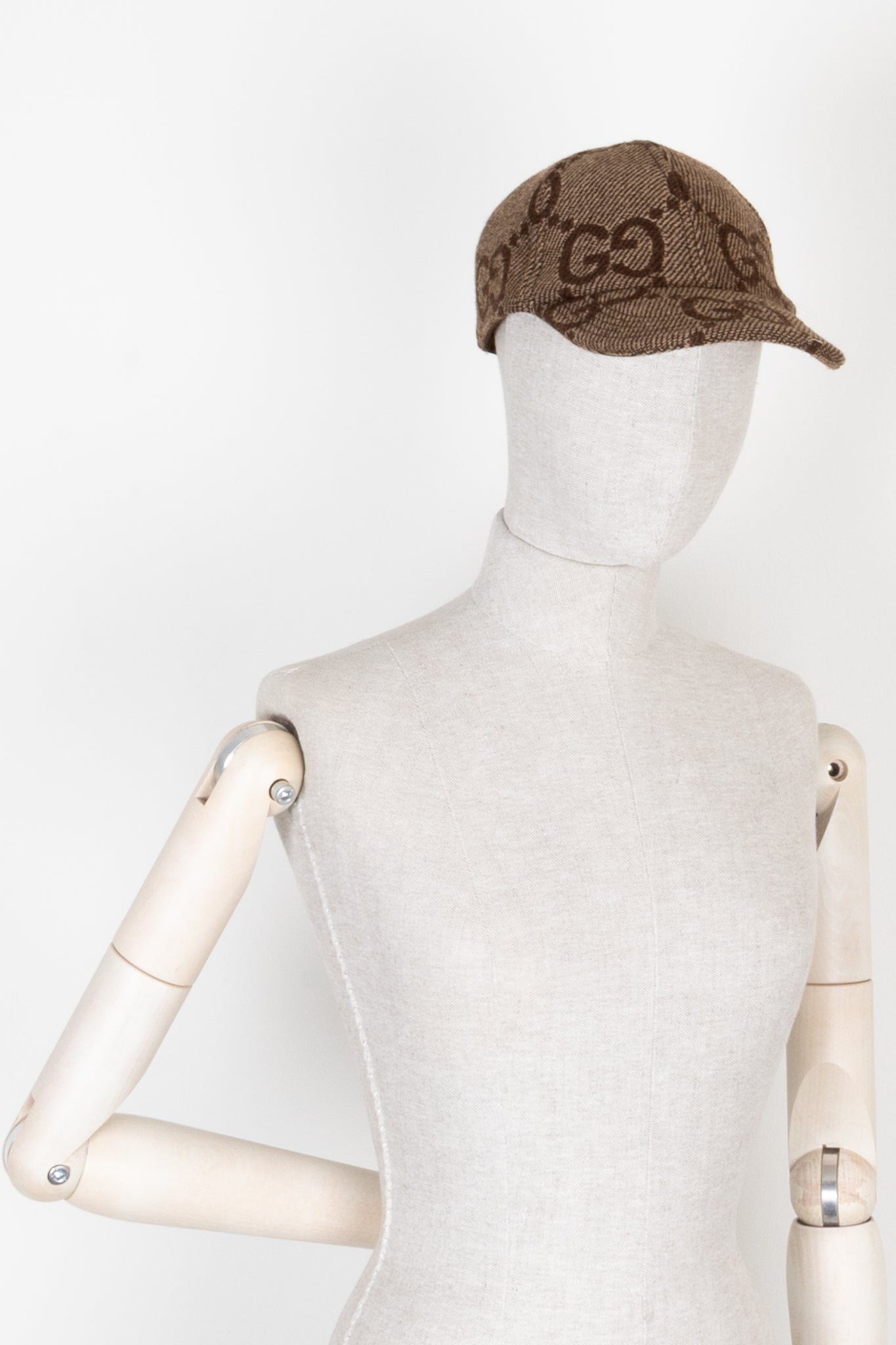 GUCCI GG Cap Brown