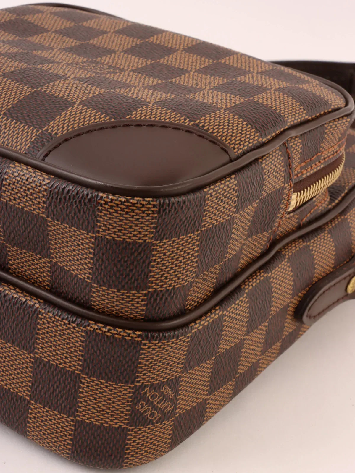 LOUIS VUITTON 2004 Made Canvas Damier Amazon Brown
