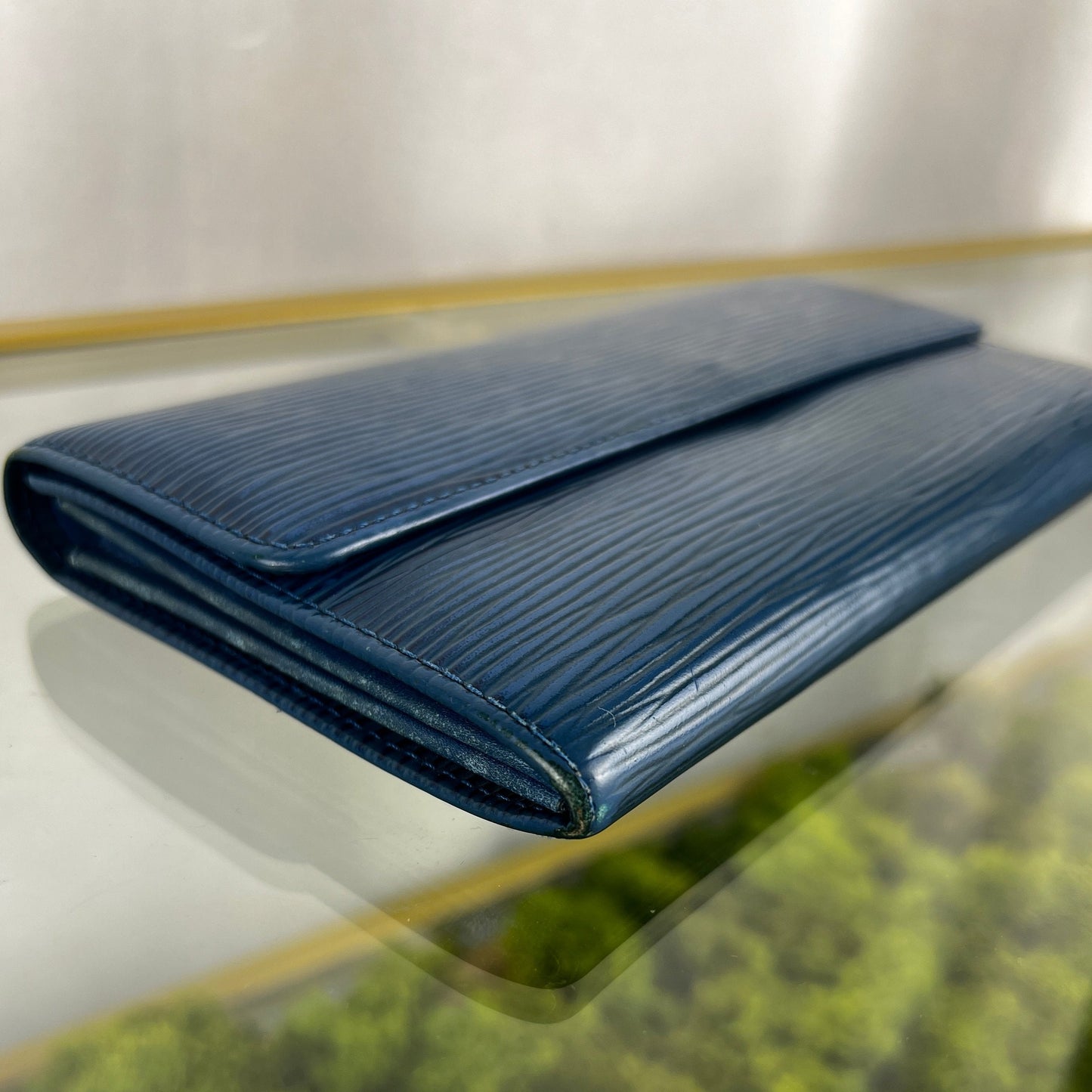 LOUIS VUITTON Epi Leather Porte-Monnaie Wallet