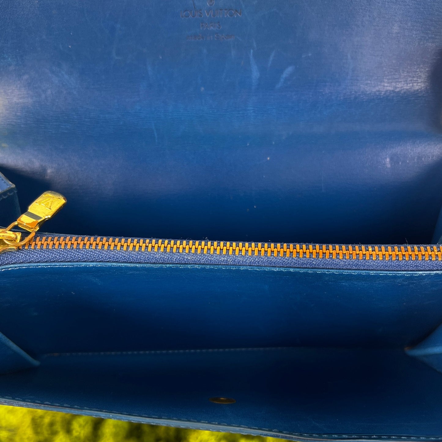 LOUIS VUITTON Epi Leather Porte-Monnaie Wallet