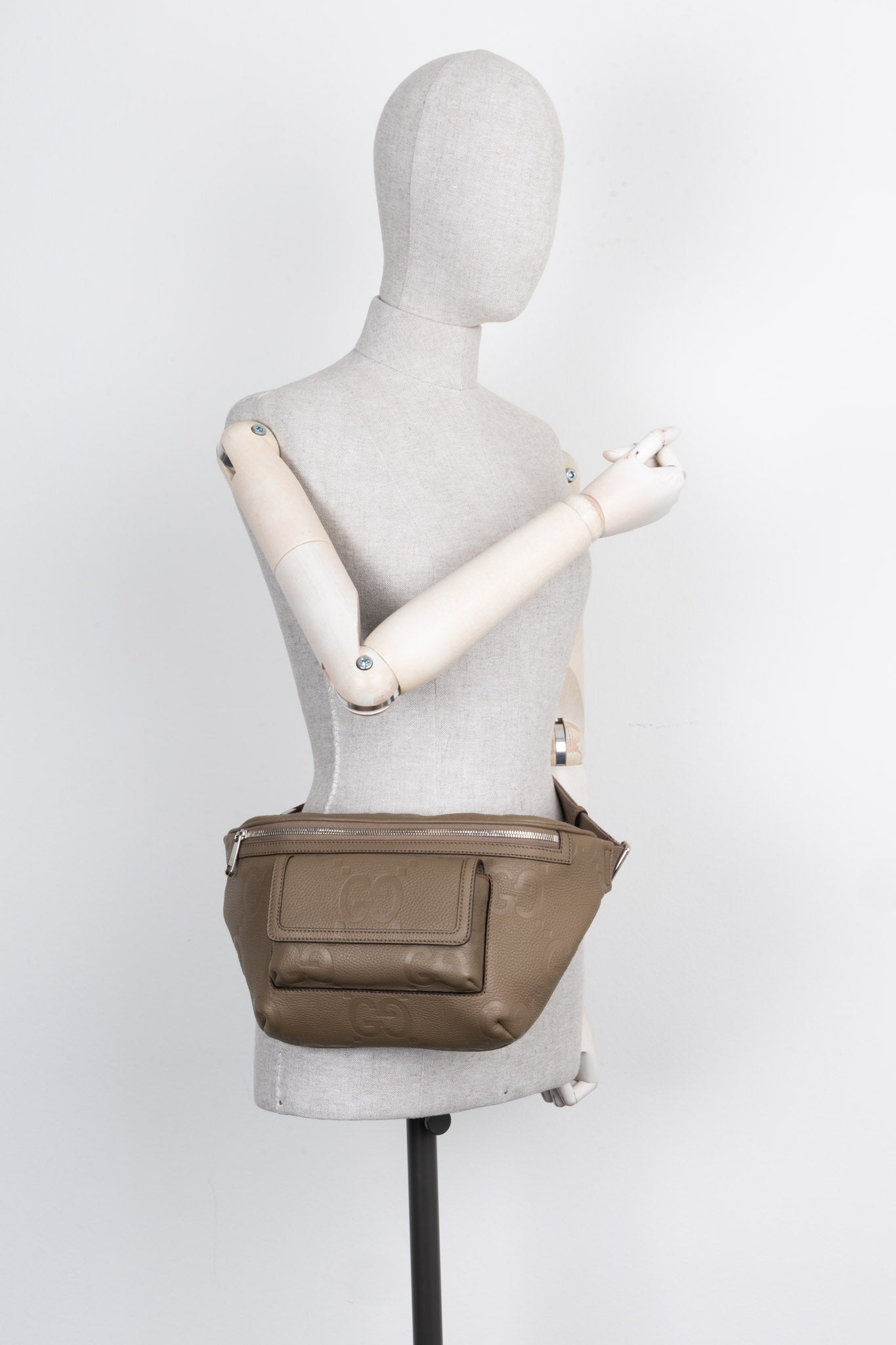 GUCCI GG Belt Bag Greige