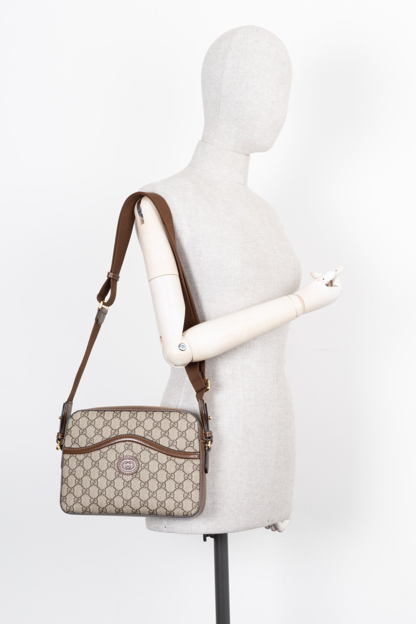 GUCCI Messenger Bag Supreme Canvas Brown