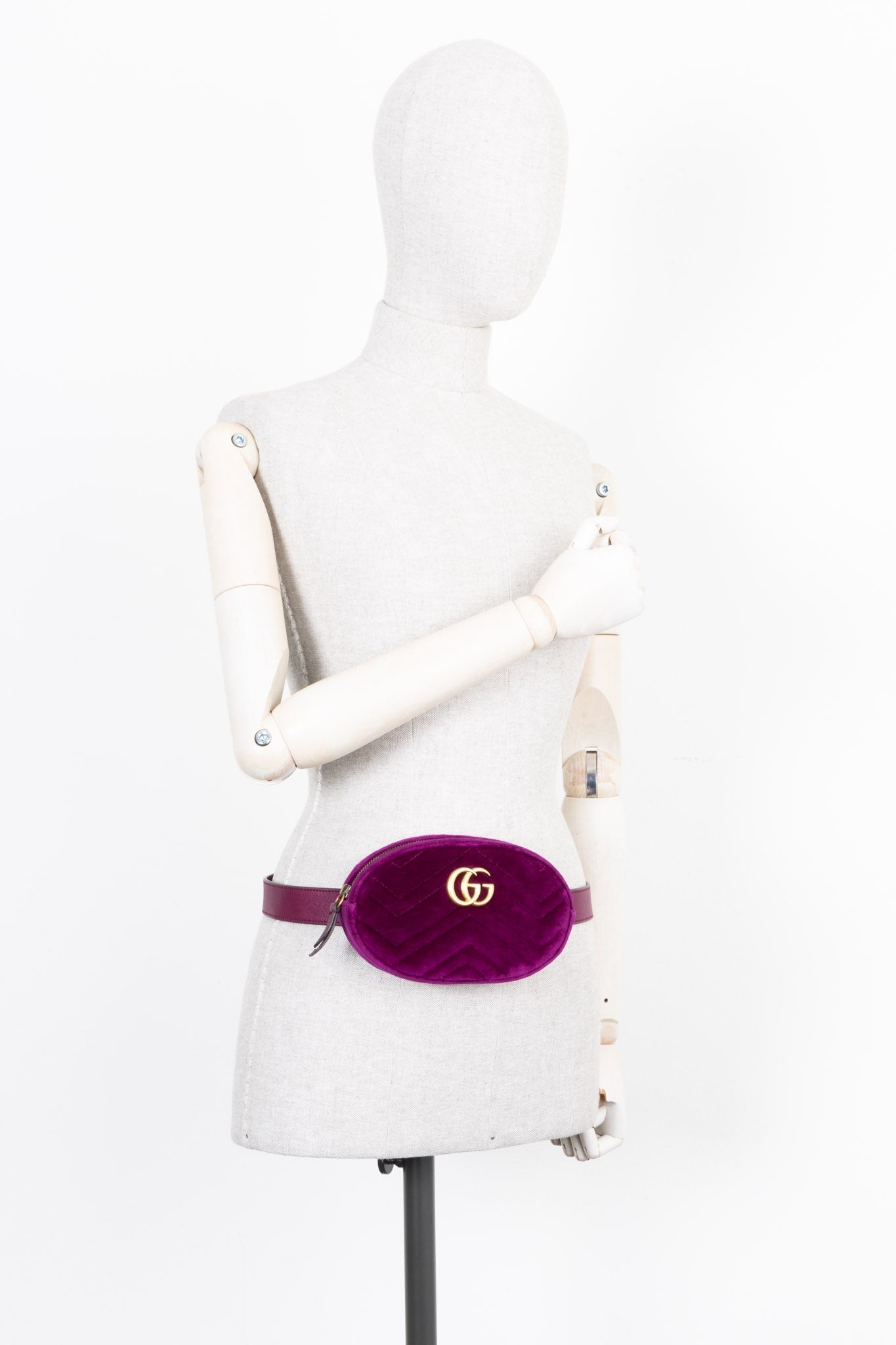 GUCCI Marmont Belt Bag Velvet Purple
