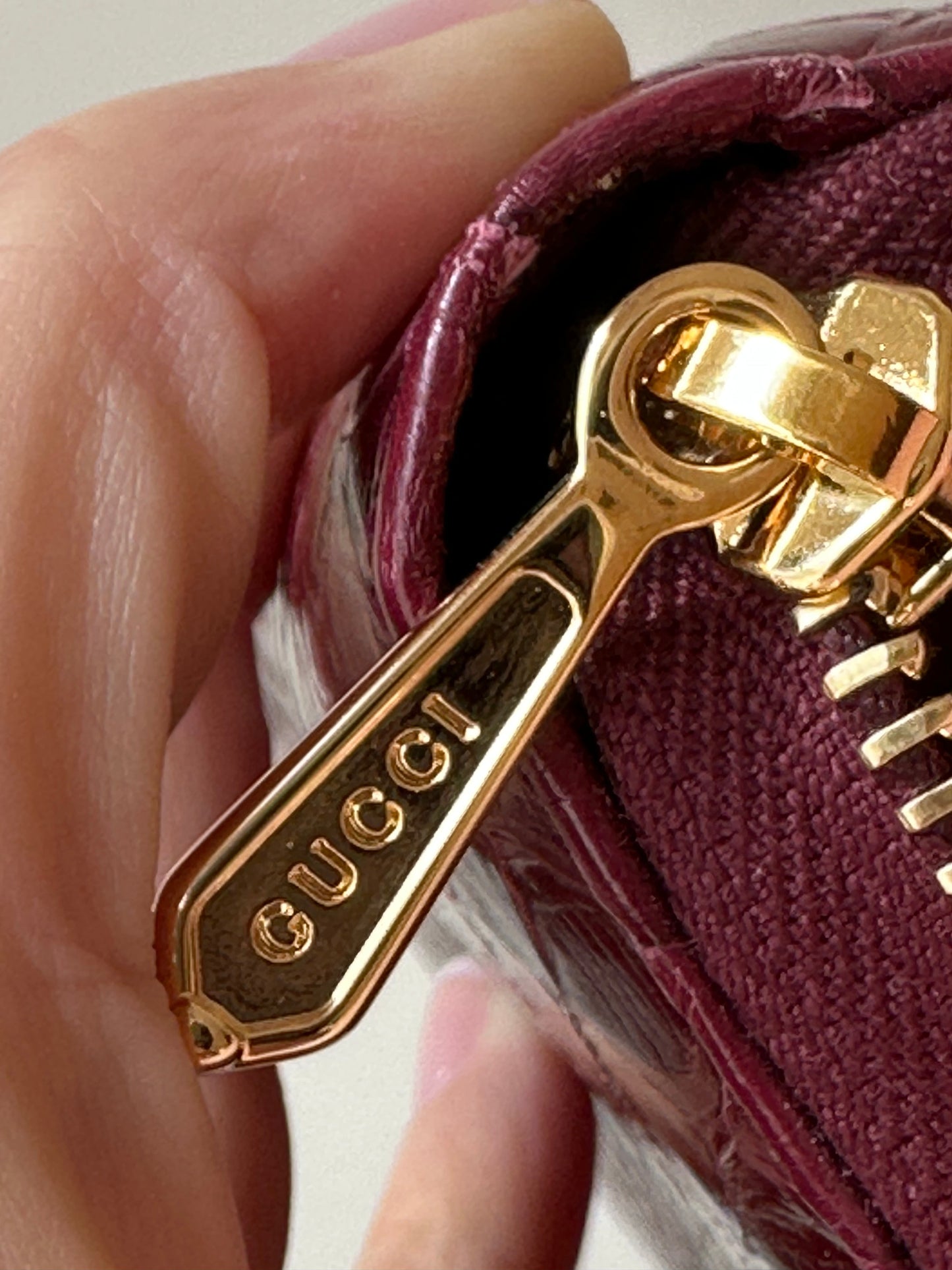 Gucci Zumi Horse Bit Zip Around Wallet in Burgundy