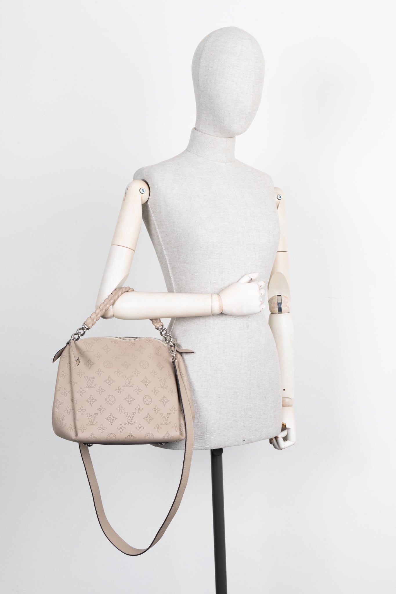 LOUIS VUITTON Babylone BB Bag Mahina Grey