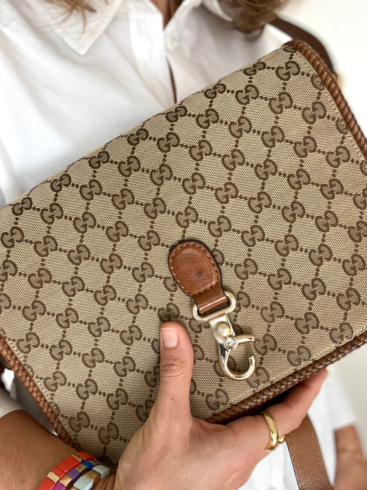 GUCCI MARRAKECH MESSENGER GG CANVAS MEDIUM IN BEIGE/BROWN