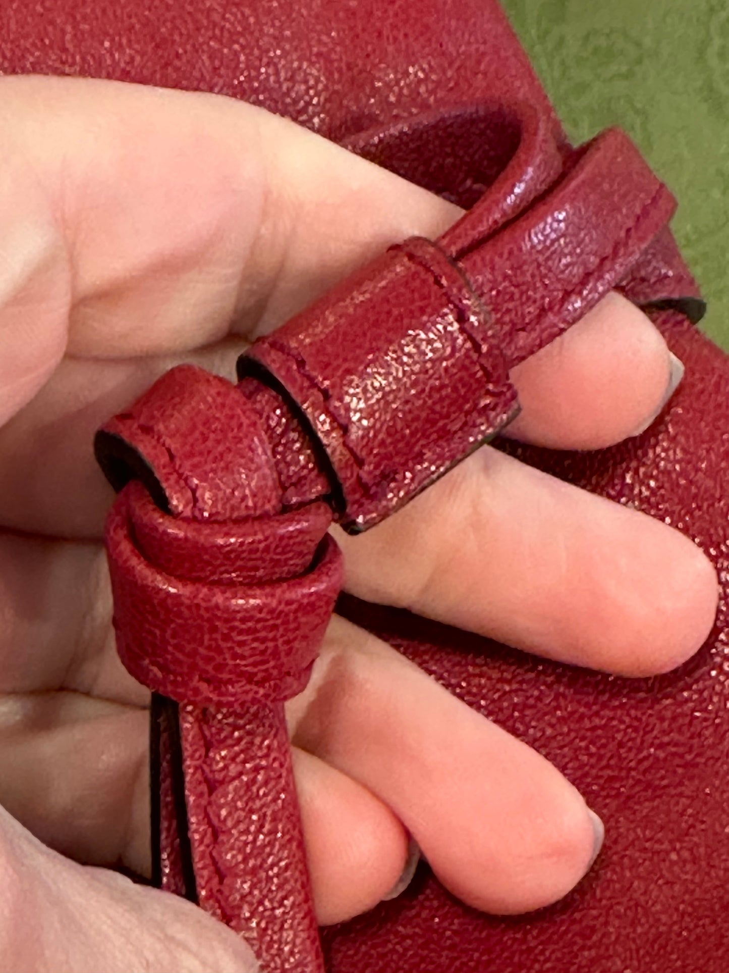 Gucci Interlocking GG 1955 Horsebit Collection Shoulder Bag in Red Leather