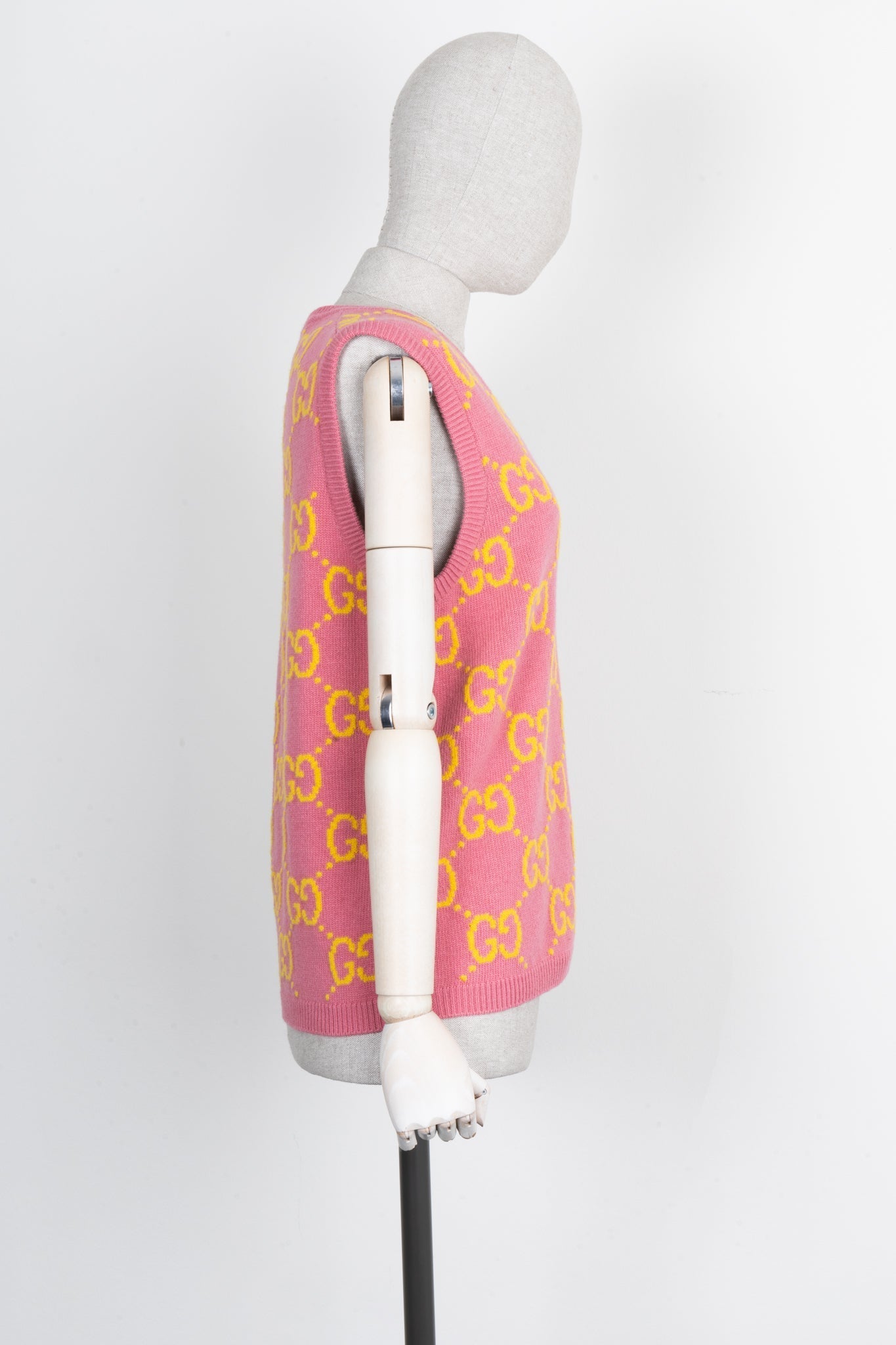 GUCCI GG Knit Vest Wool Pink
