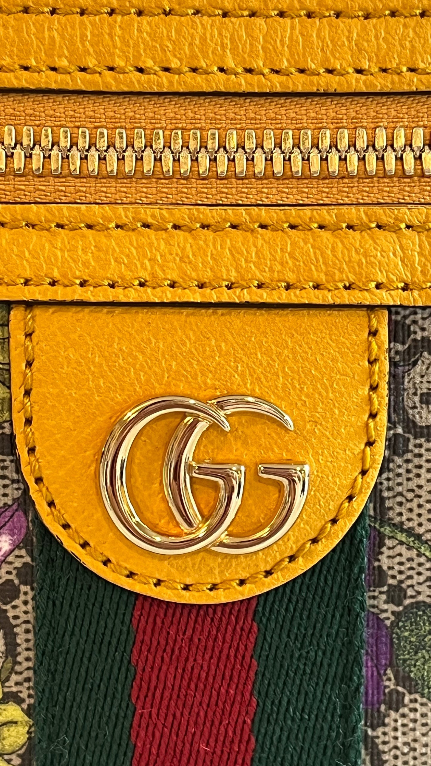 Gucci GG Supreme Monogram Flora Ophidia Belt Bag