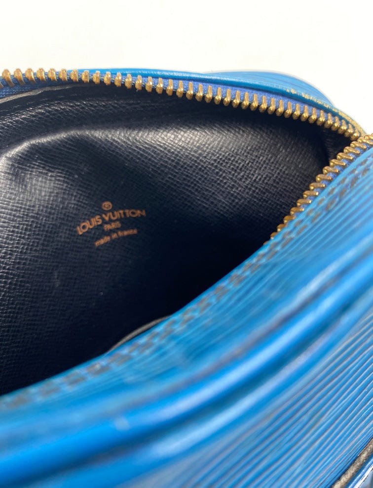 Louis Vuitton Epi Leather Crossbody Bag