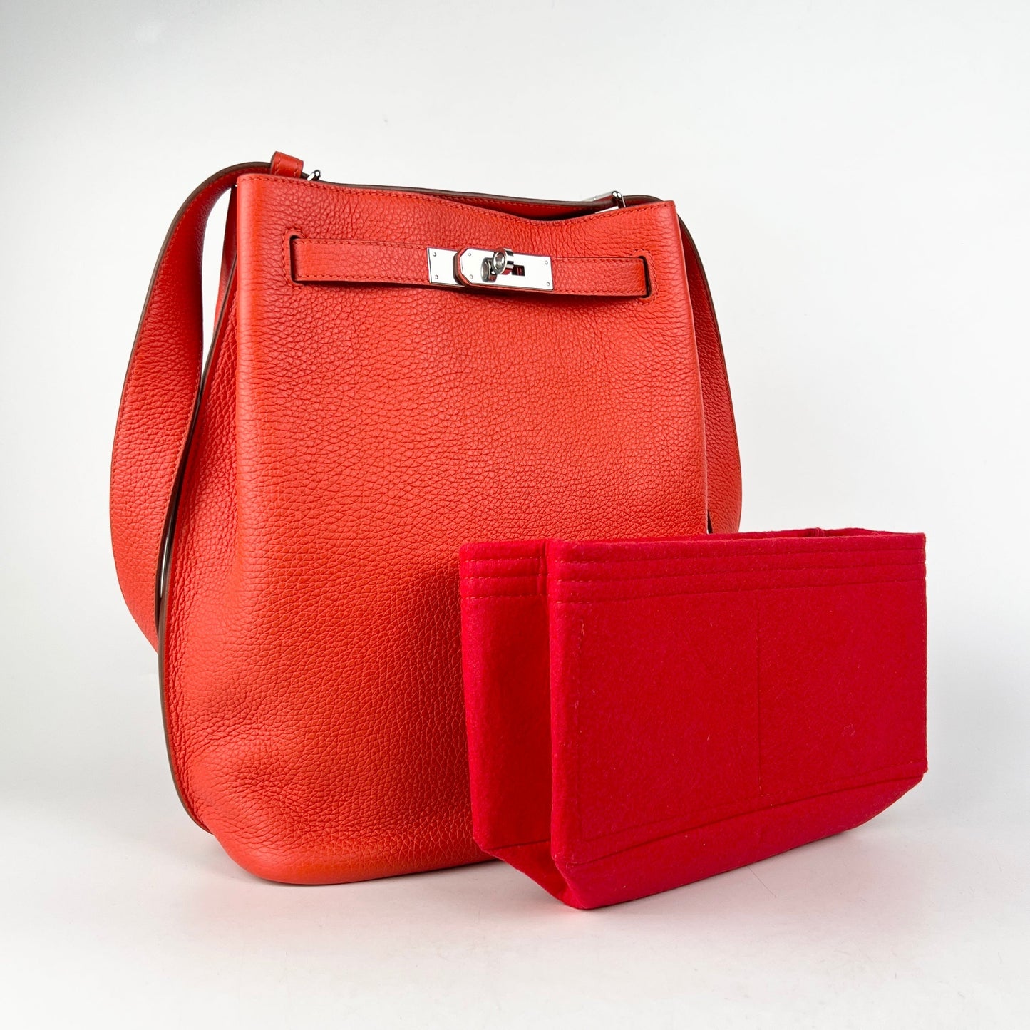 Hermes So Kelly Clemence Red - O Stamp
