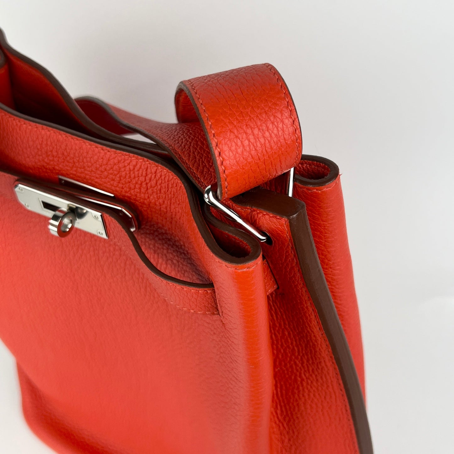 Hermes So Kelly Clemence Red - O Stamp