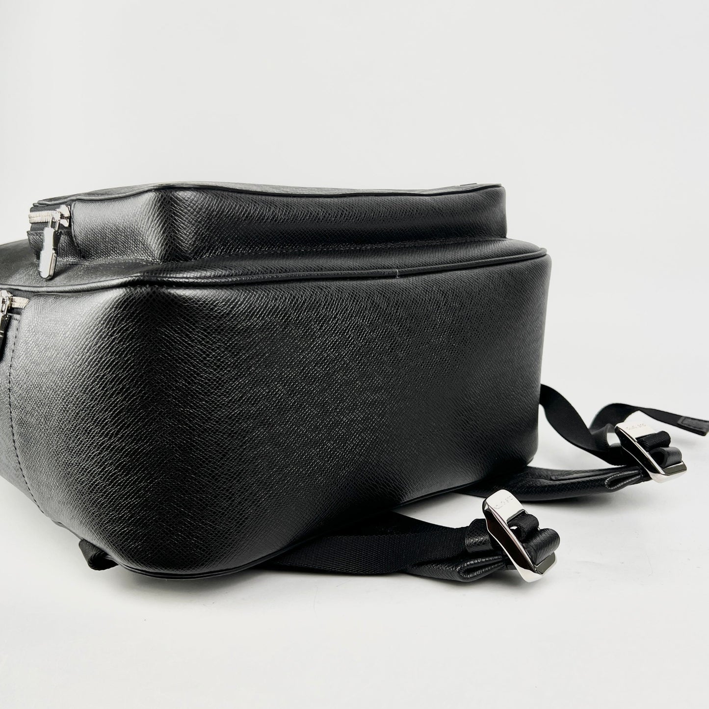 Louis Vuitton Black Men's Backpack