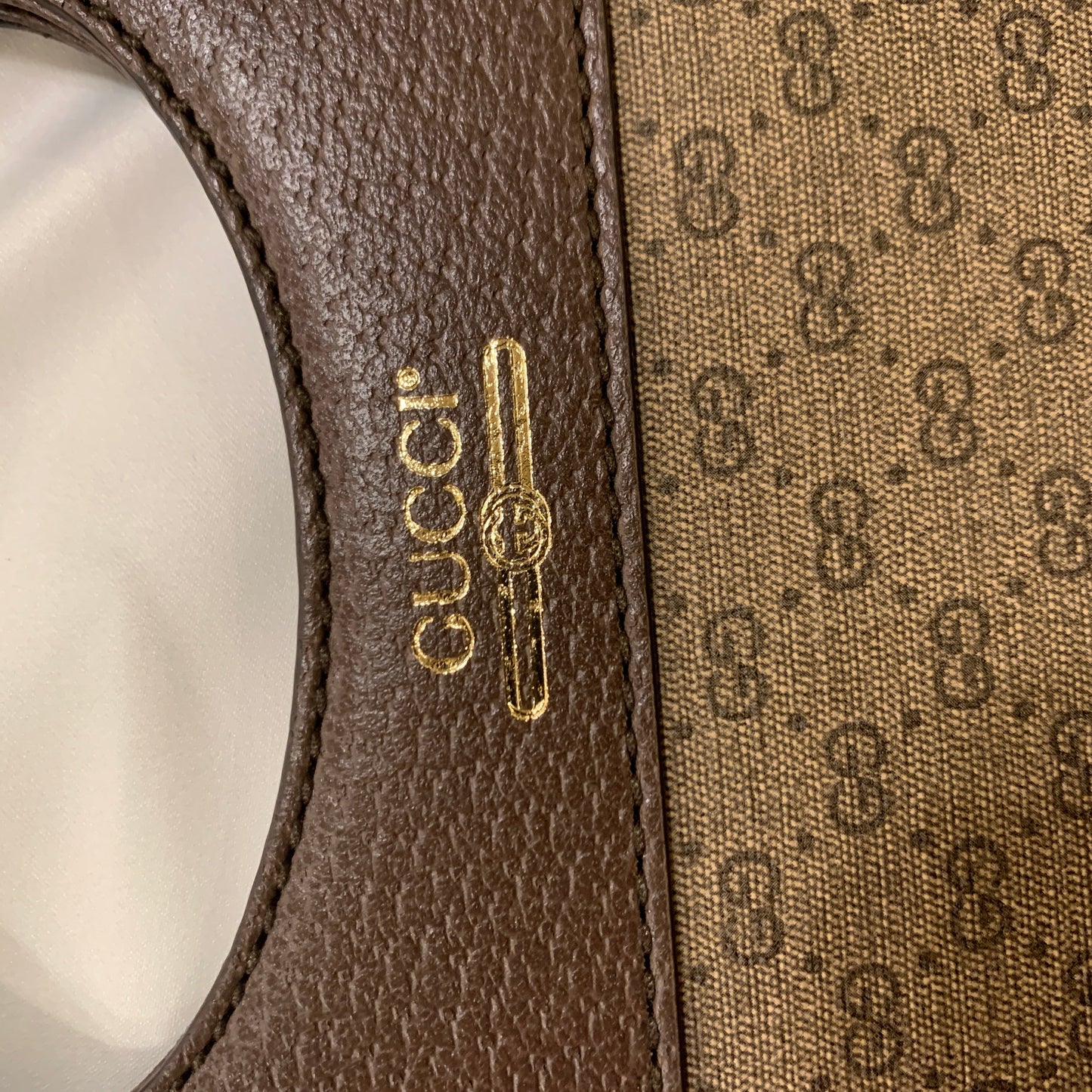 Gucci Mini GG Supreme Print Canvas Tote in Beige