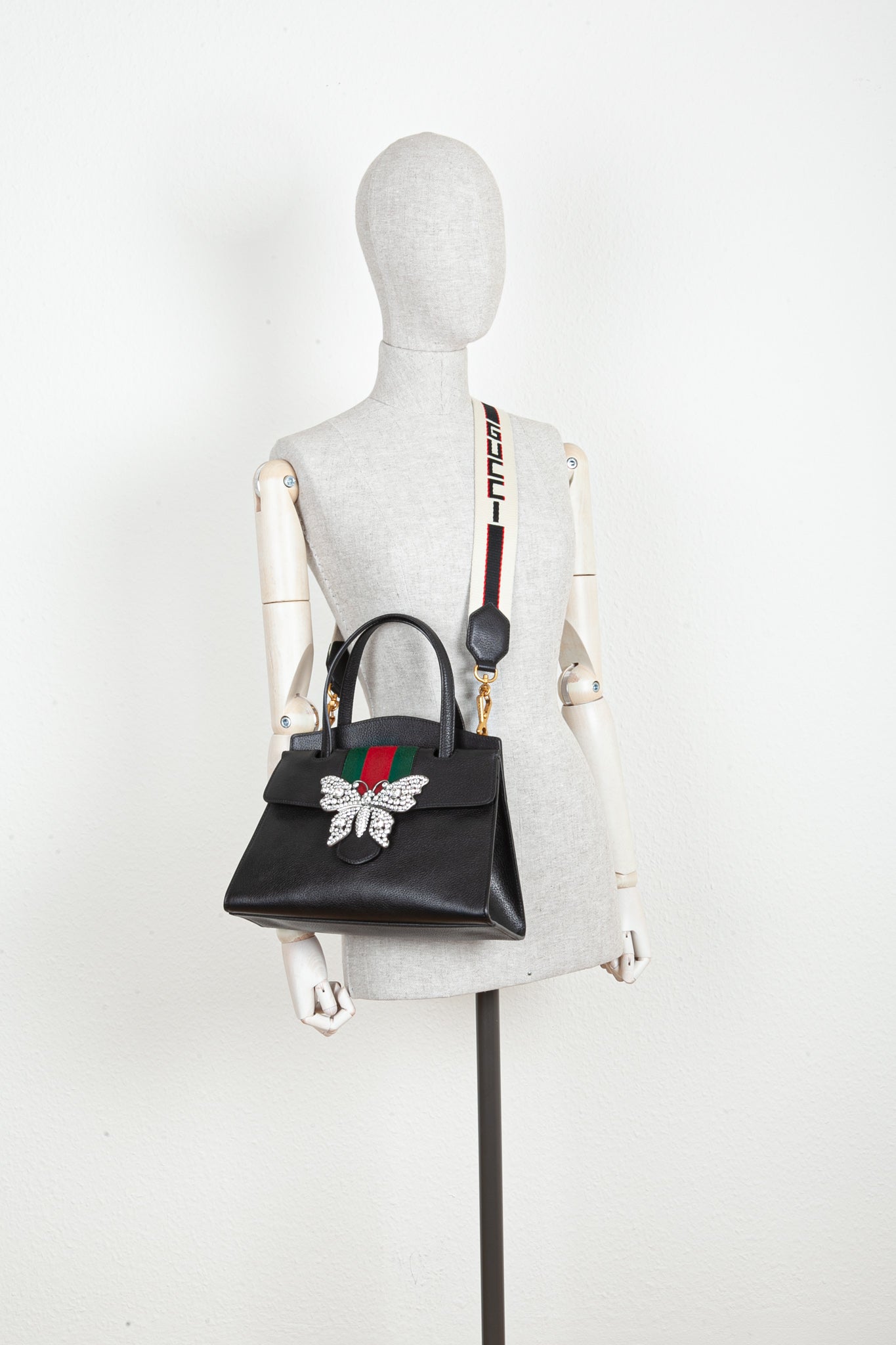 GUCCI Totem Top Handle Bag Medium Black