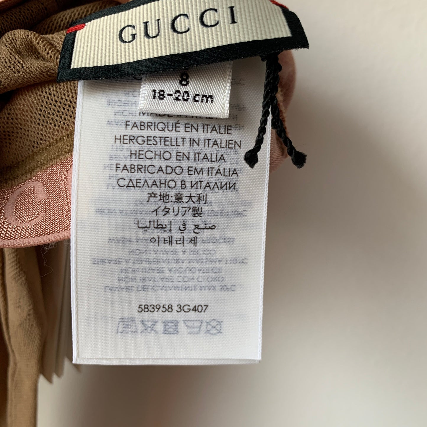 Gucci GG Lace Calf Socks in Beige