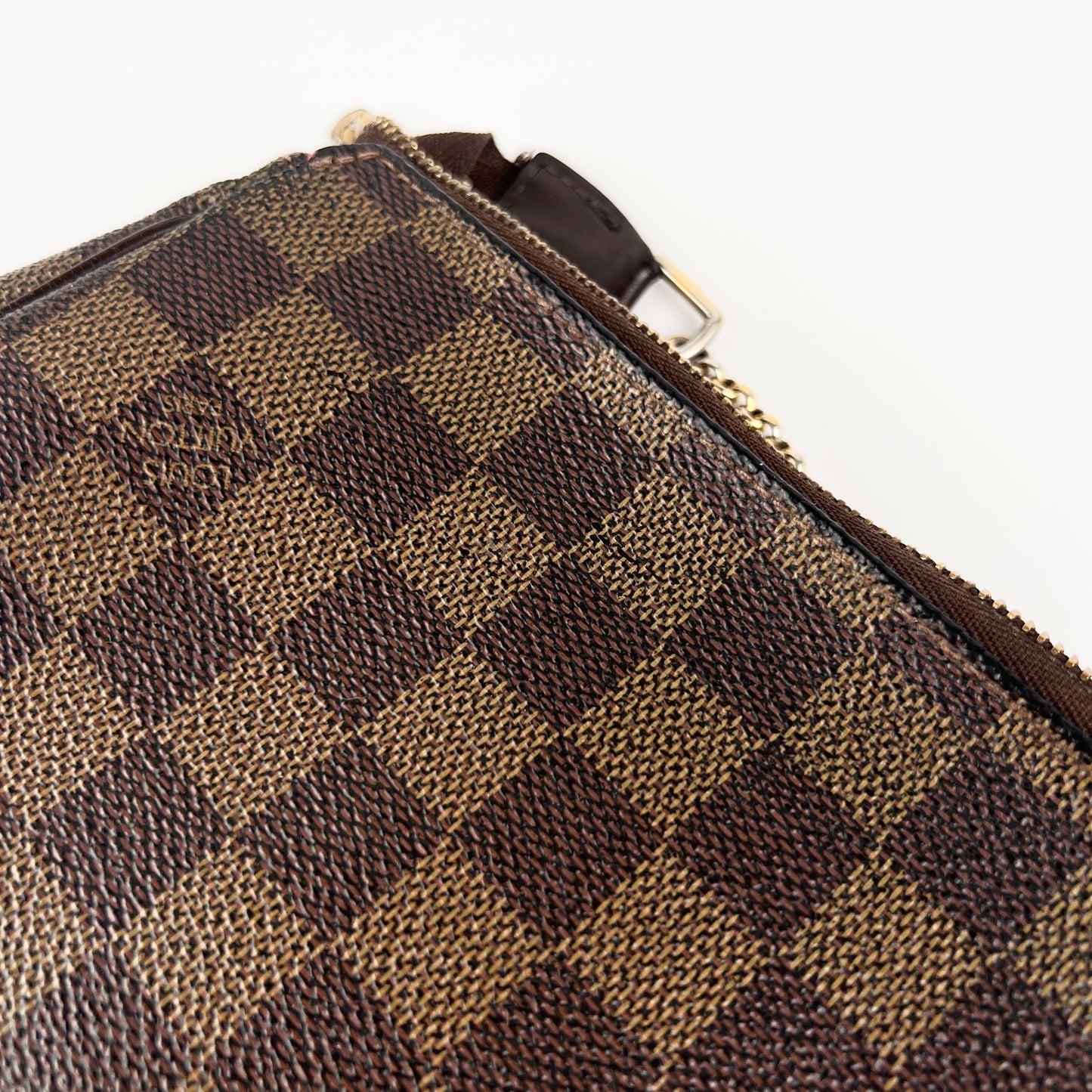 Louis Vuitton Eva Clutch + Wallet Damier Ebene