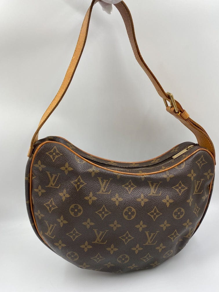 Louis Vuitton Croissant MM