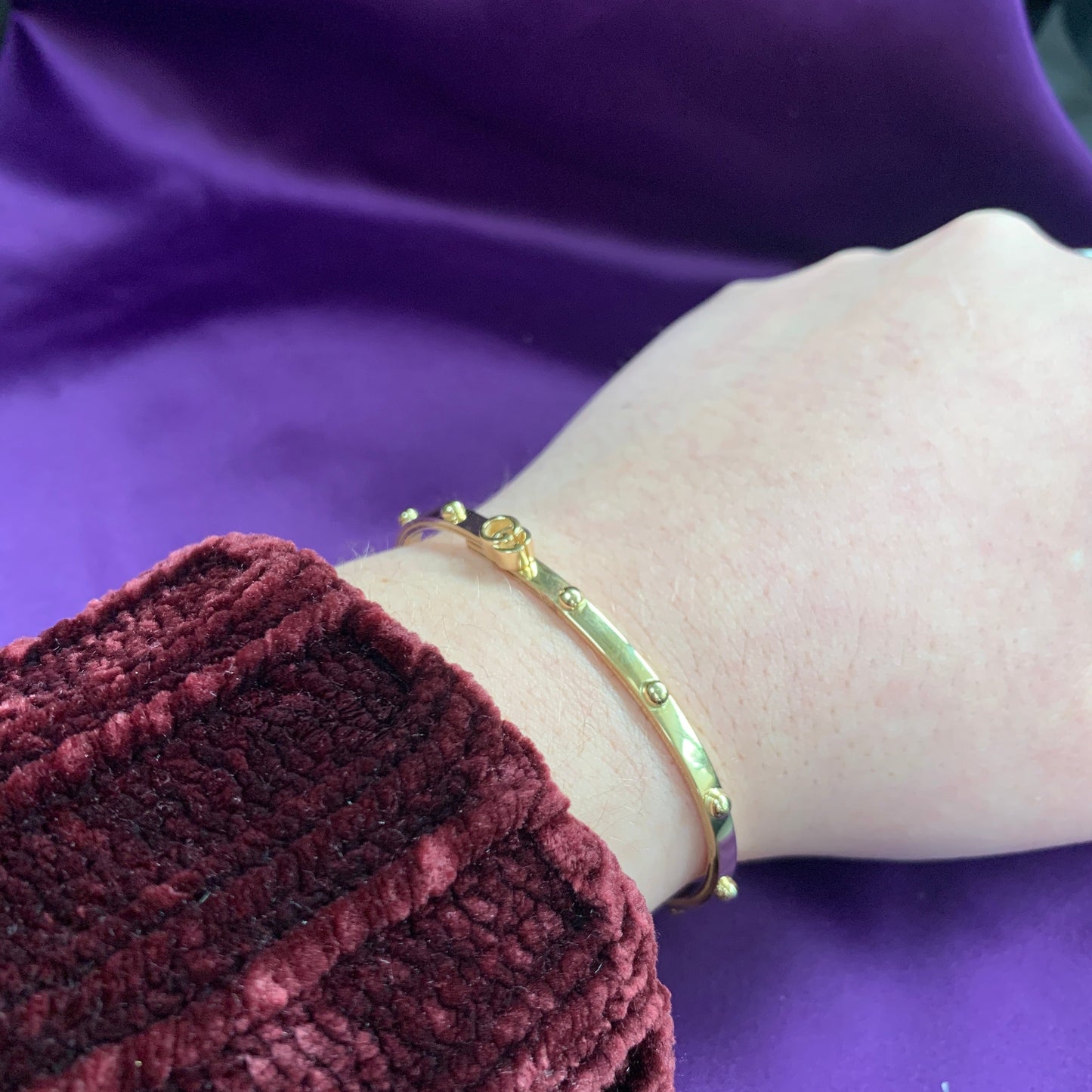Gucci GG Running Bangle In 18K Yellow Gold