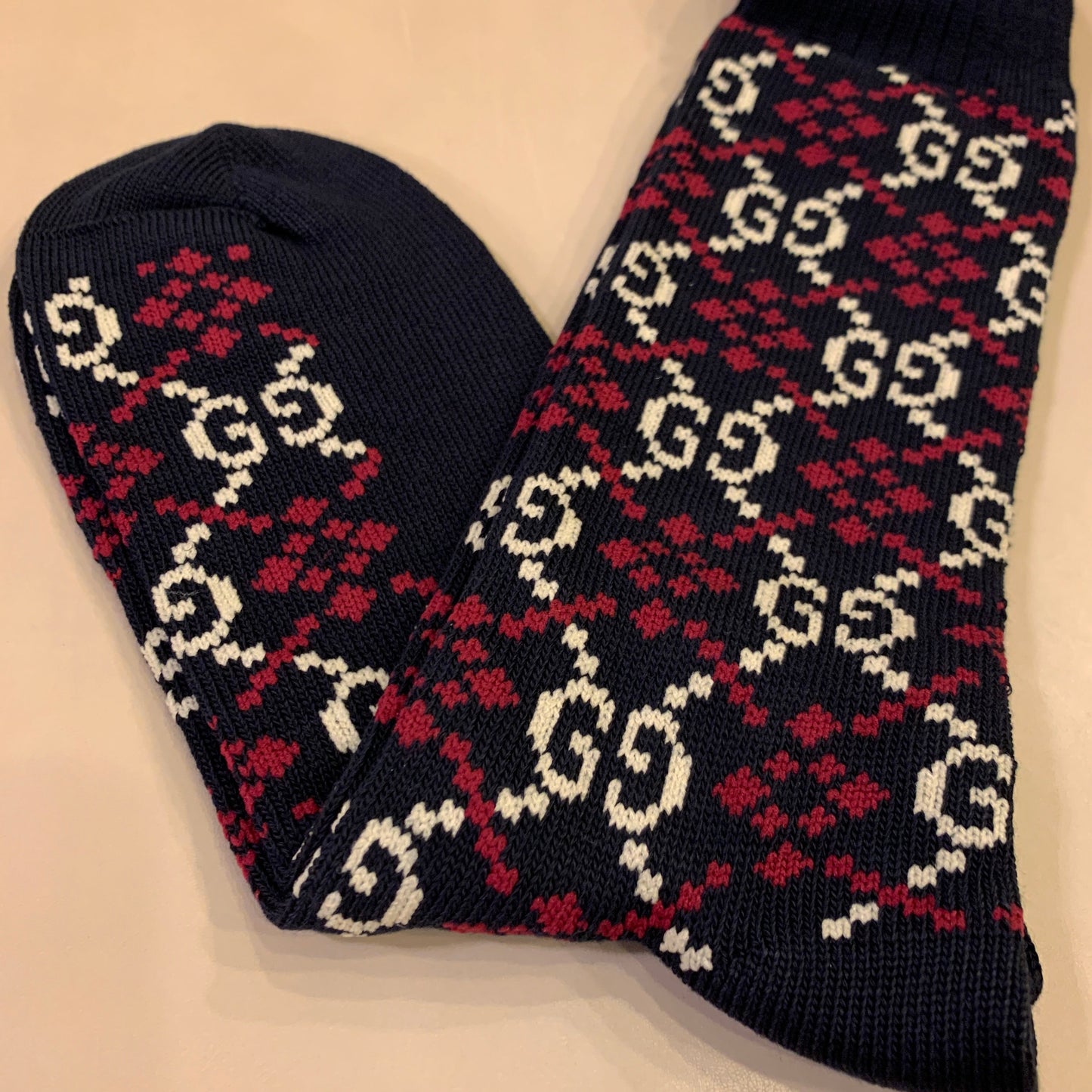 Gucci GG Diamond Socks in Navy/ Ivory