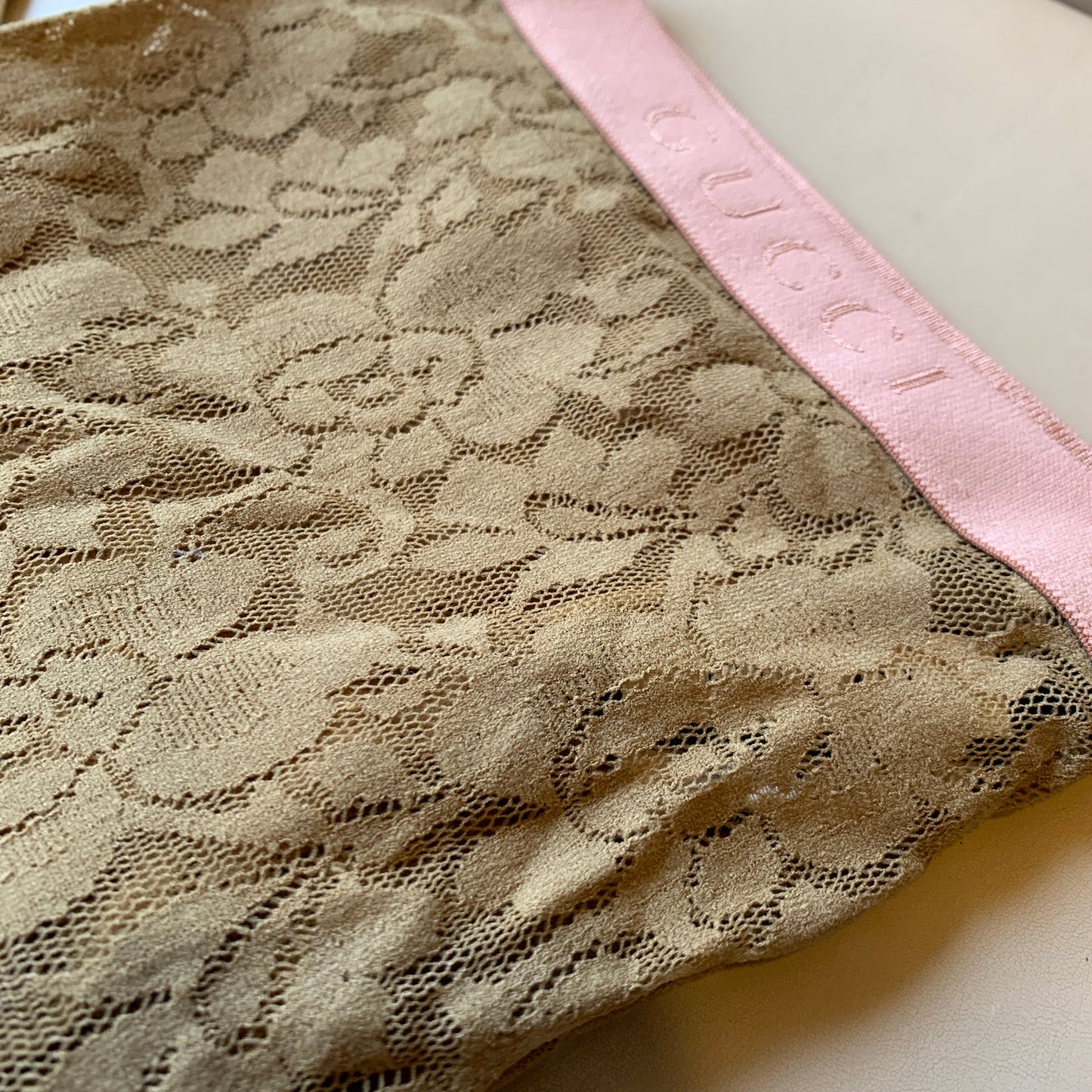 Gucci Floral Lace Tights in Tan