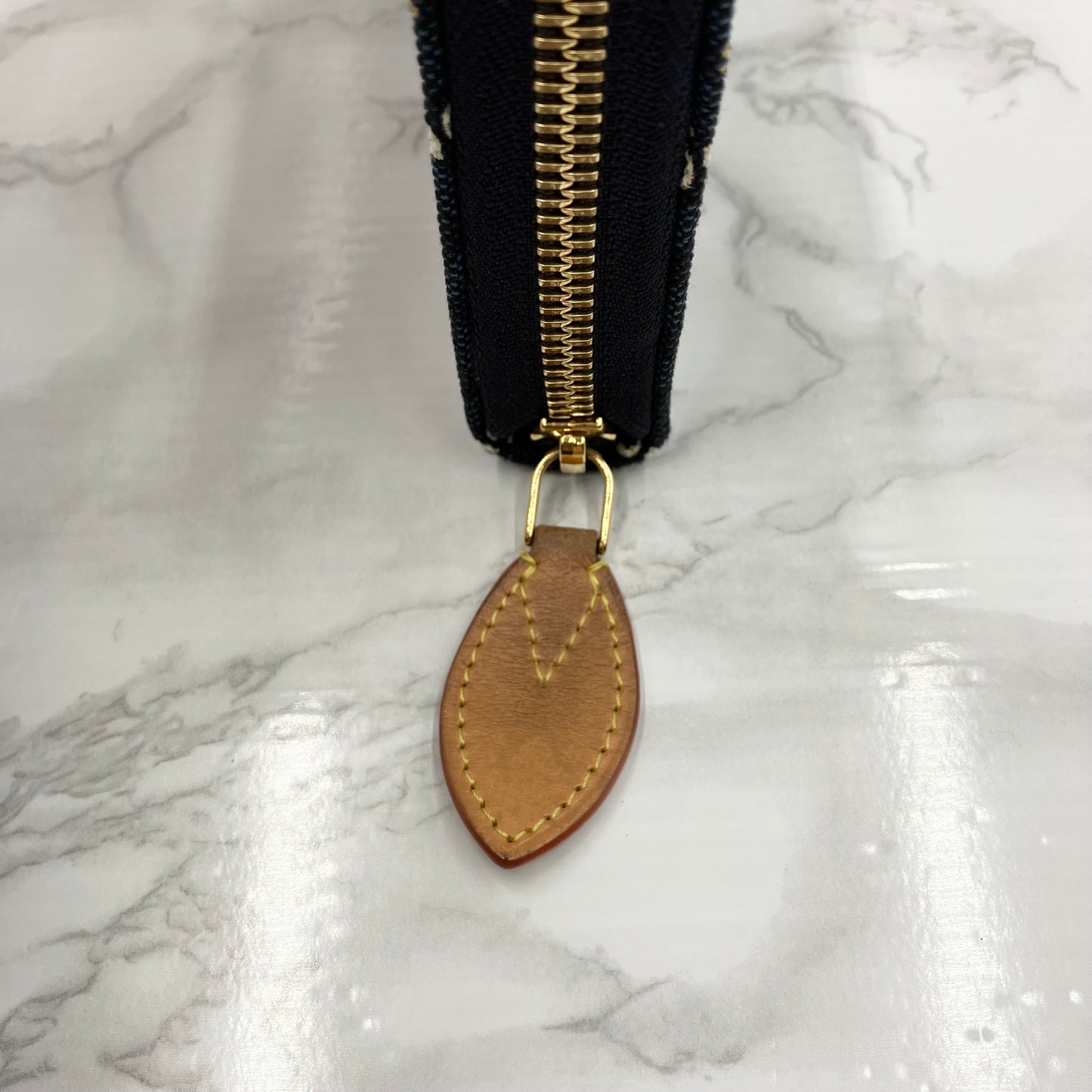 Louis Vuitton 1854 Zippy Wallet