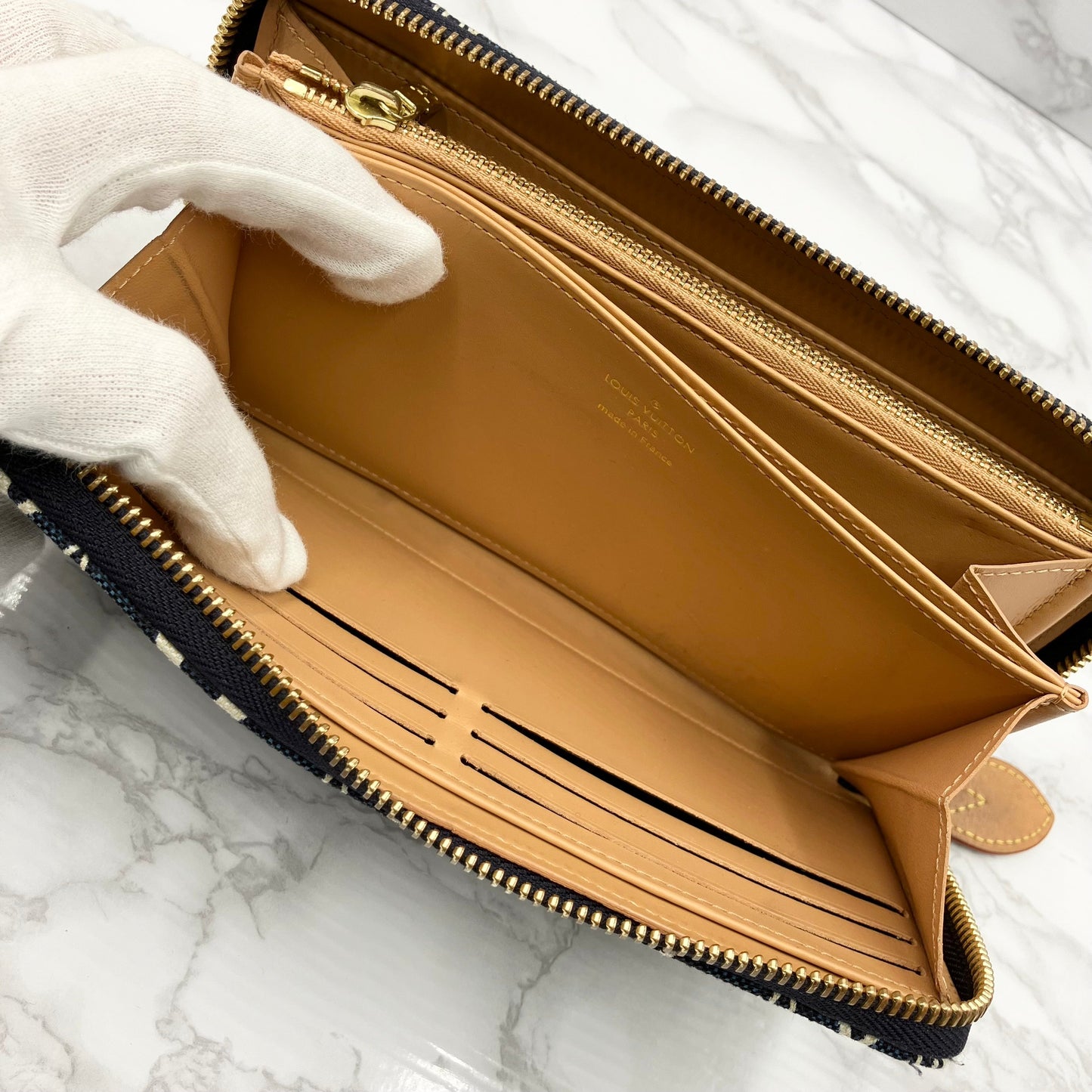 Louis Vuitton 1854 Zippy Wallet