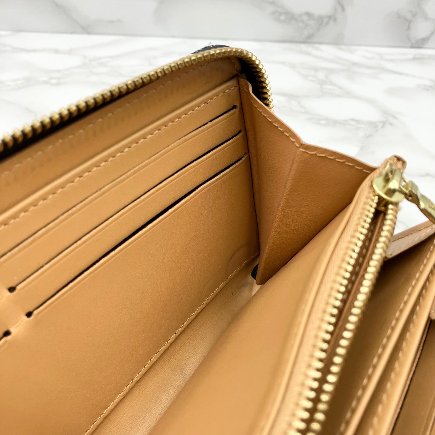 Louis Vuitton 1854 Zippy Wallet