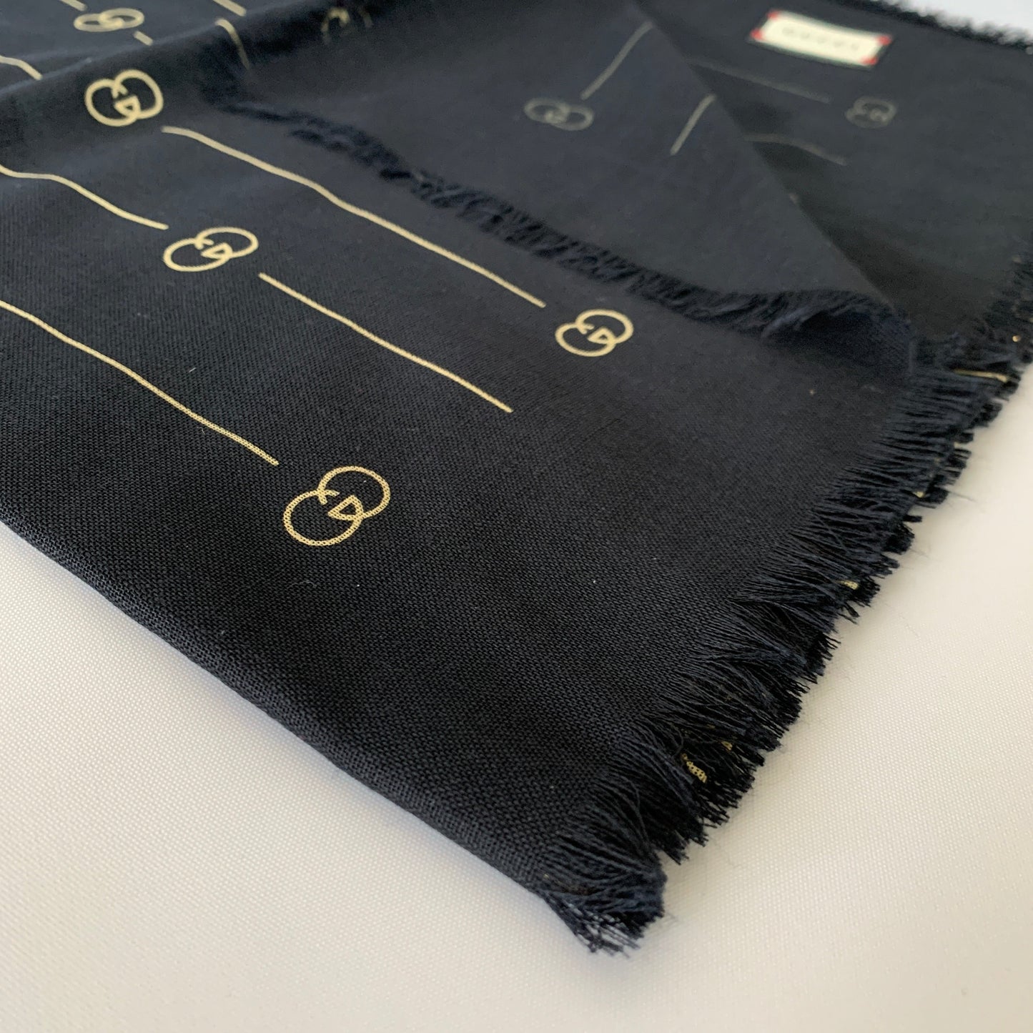 Gucci GG Thin Striped Scarf in Midnight Blue