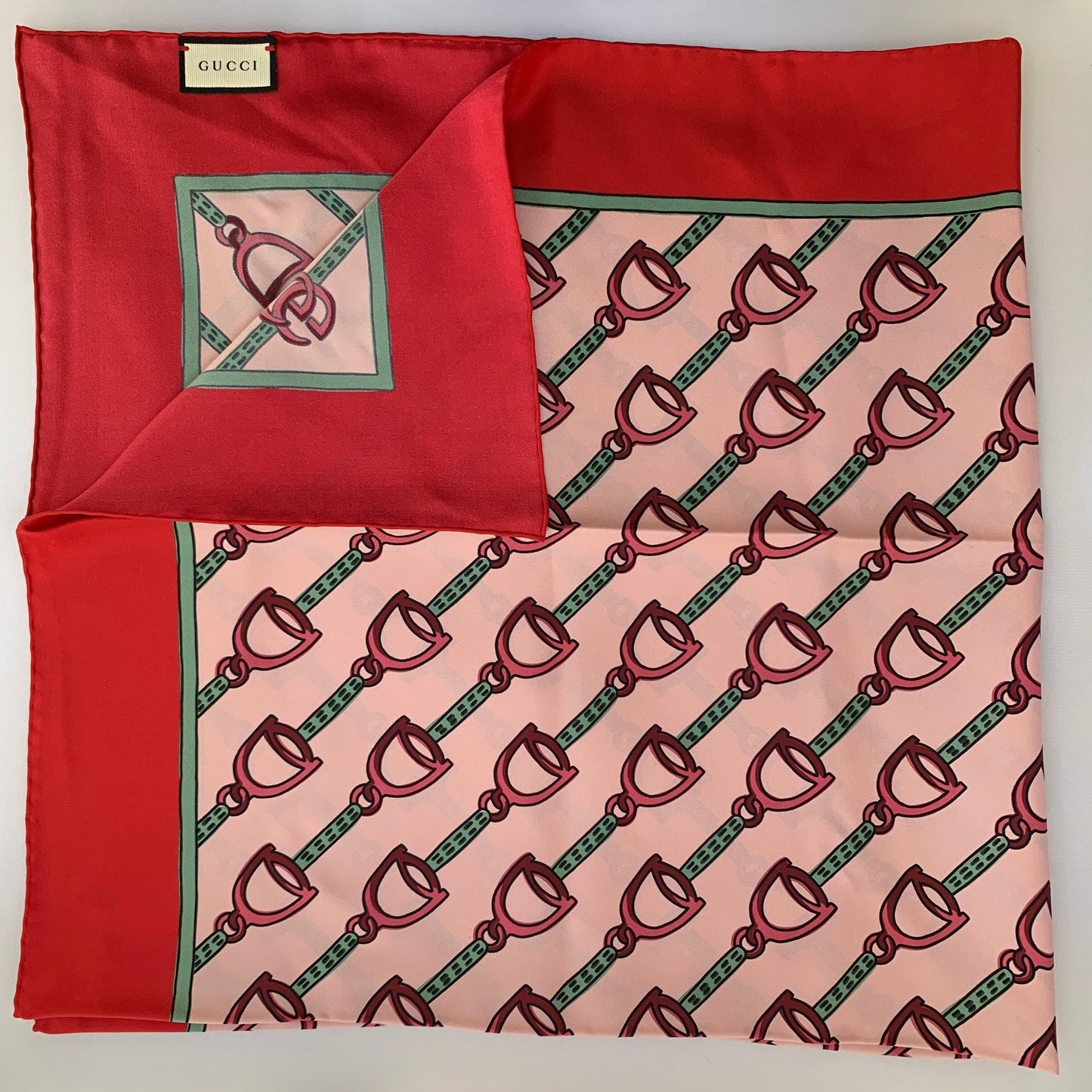 Gucci Reign Horse-bit Silk Twill Scarf in Pink