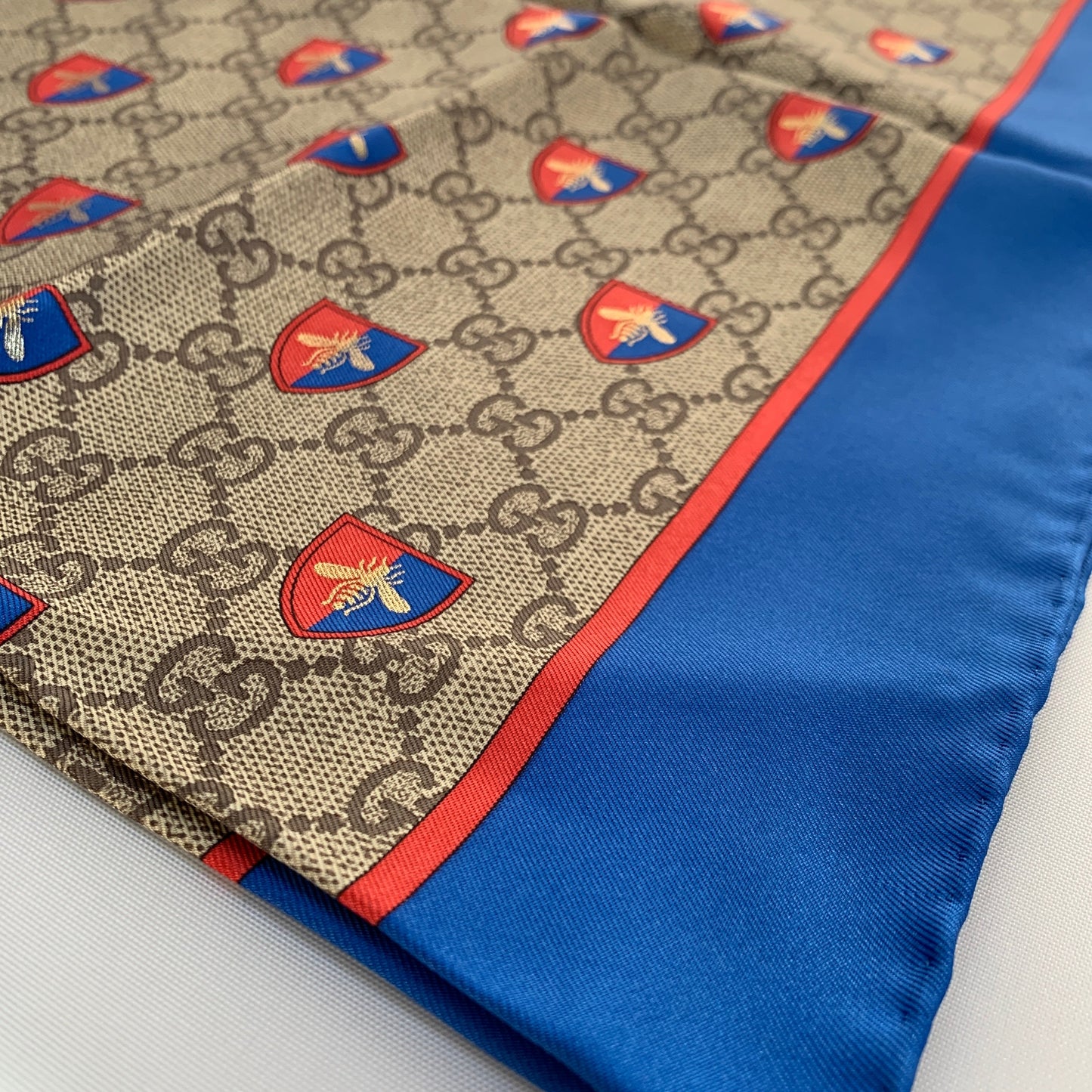 Gucci Supreme Scarf with Bee Crest