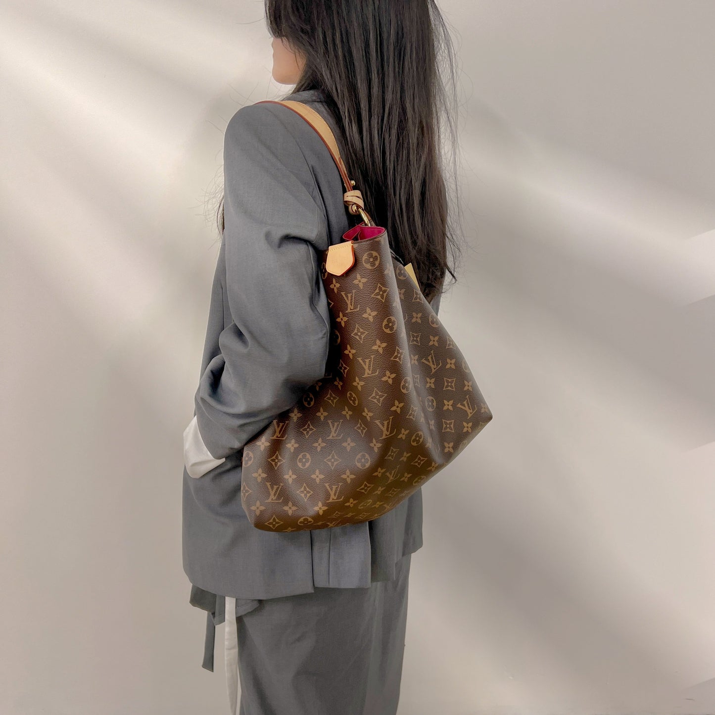 Louis Vuitton Graceful MM Shoulder Bag