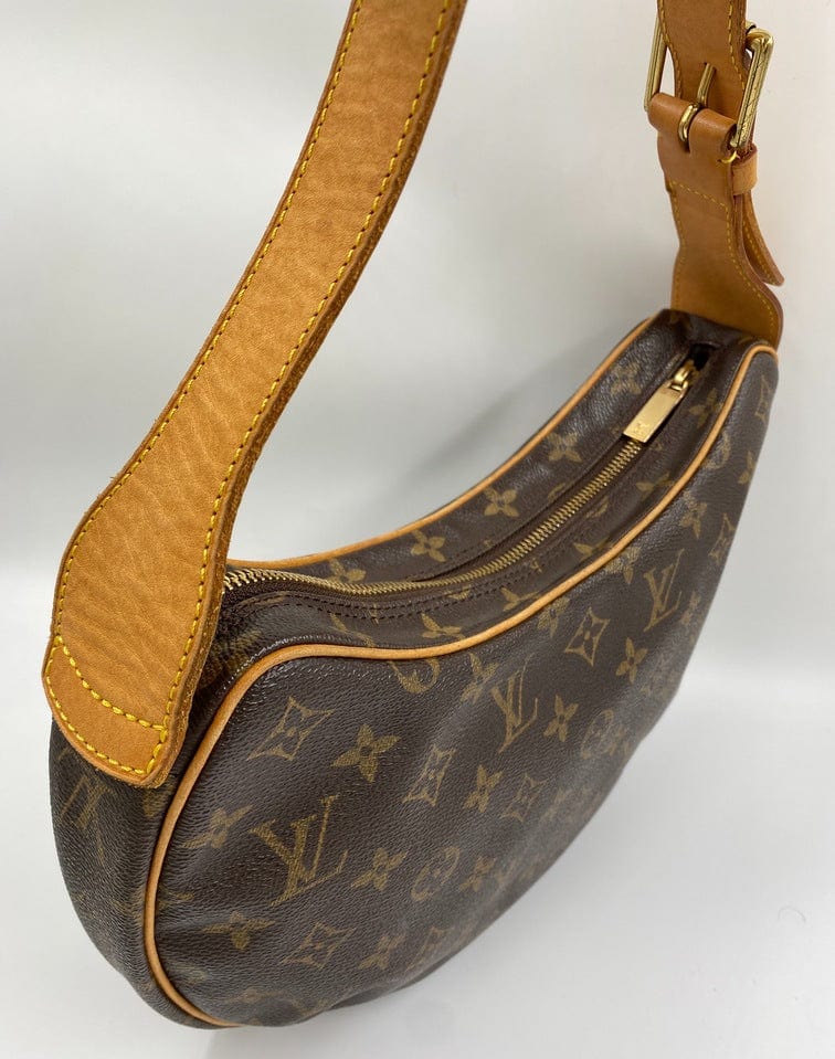 Louis Vuitton Croissant MM