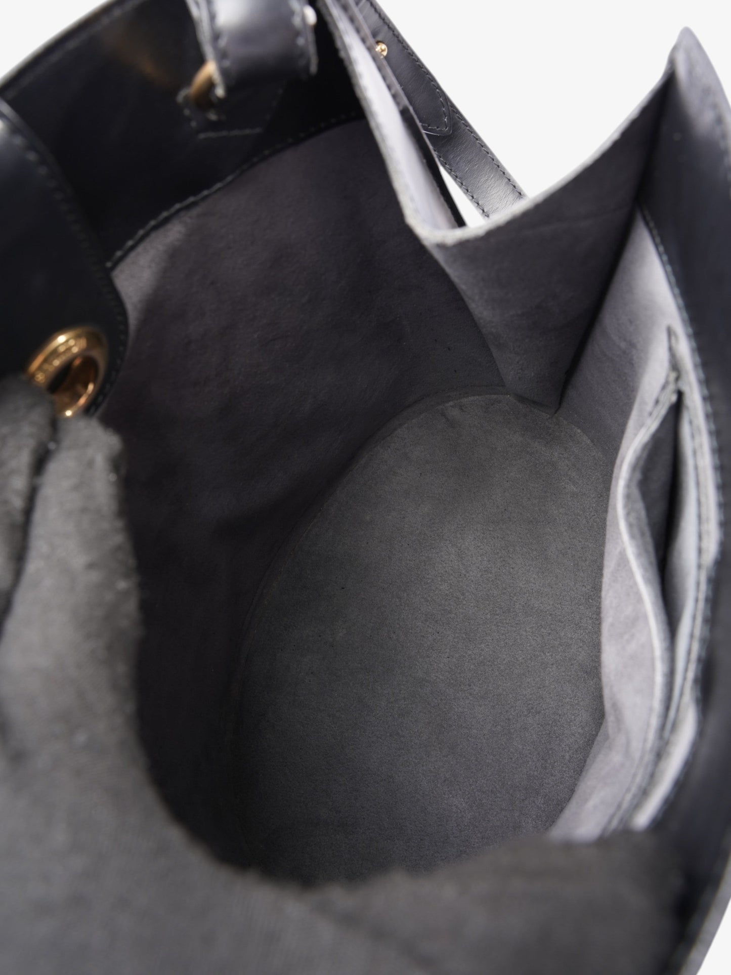 Louis Vuitton Cluny Black Epi Leather