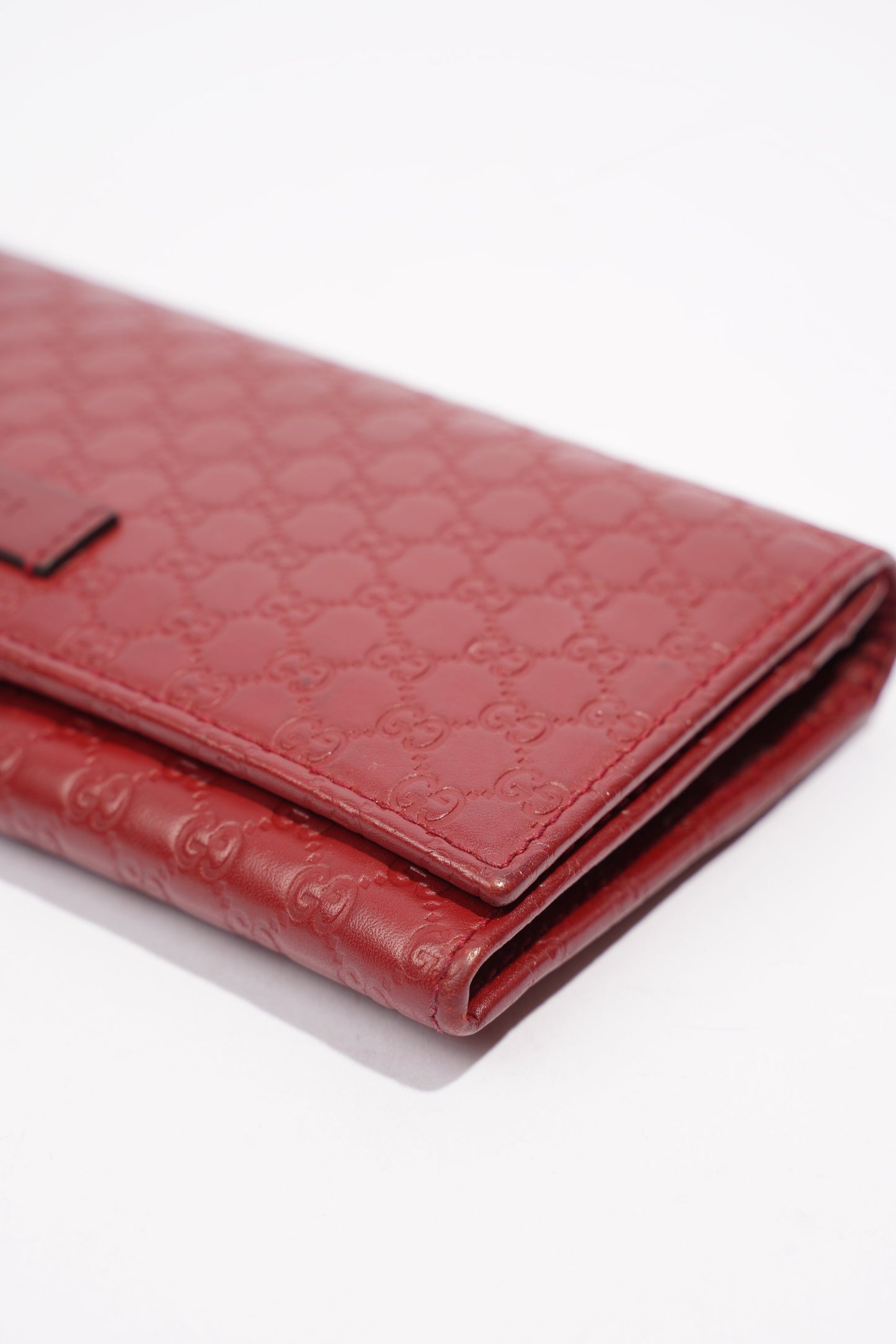 Gucci Microguccissima Continental Red / Burgandy Leather