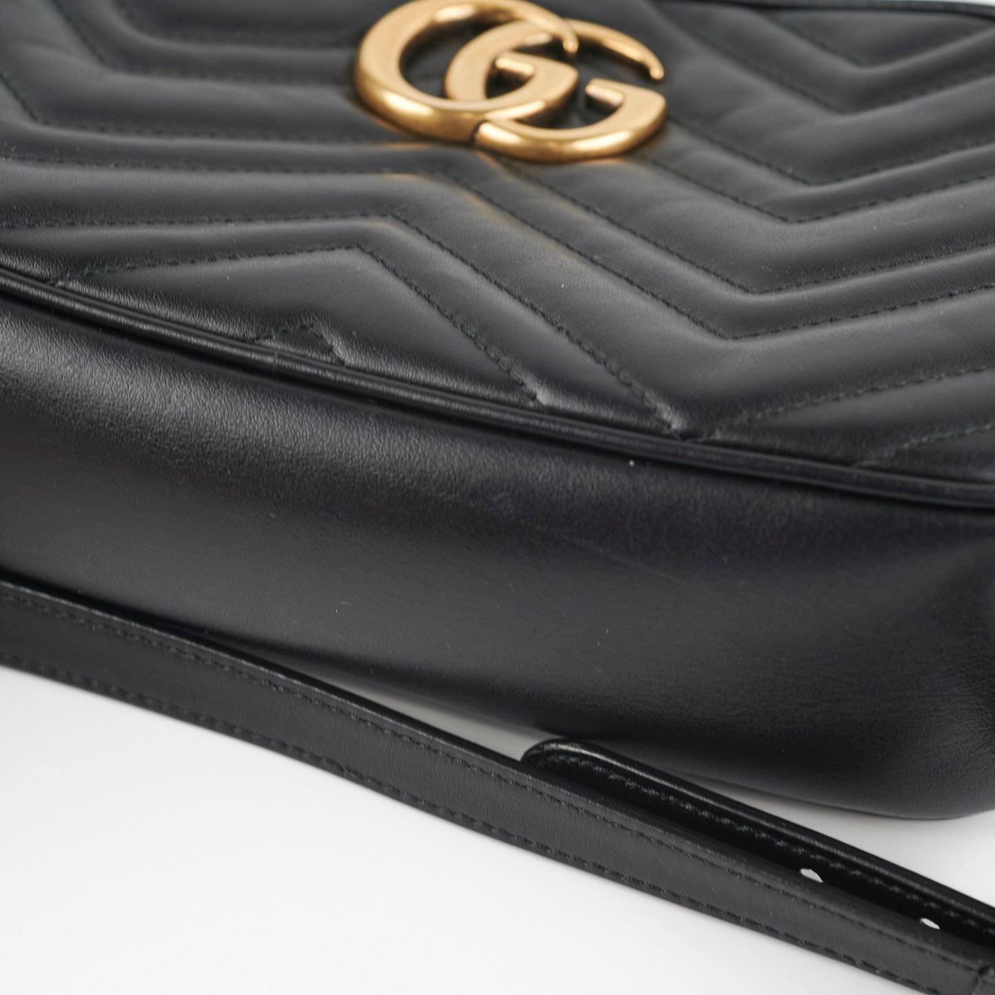 Gucci Marmont Small Camera Black Crossbody