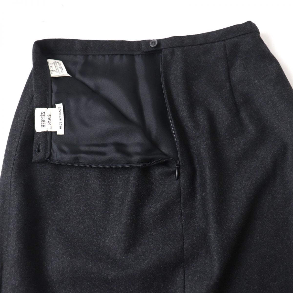 HERMES skirt Outer: 90% wool, Outer: 10% cashmere, Lining: 100% silk Black type Women 34 Used