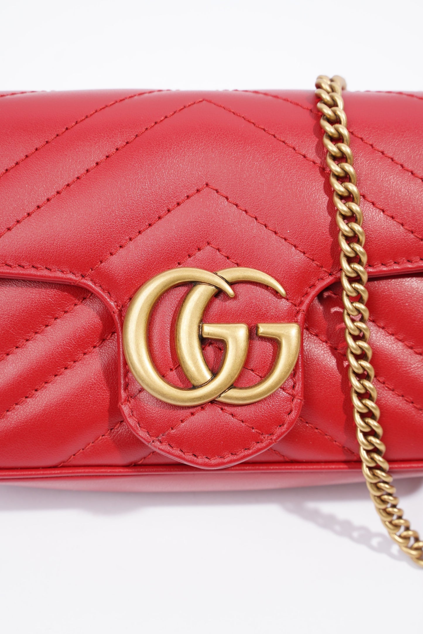 Gucci GG Marmont Red Matelasse Leather Super Mini