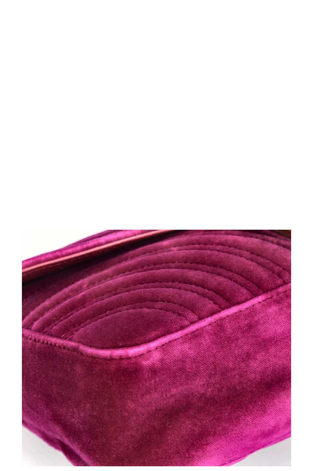 GUCCI Marmont Velvet Fuchsia