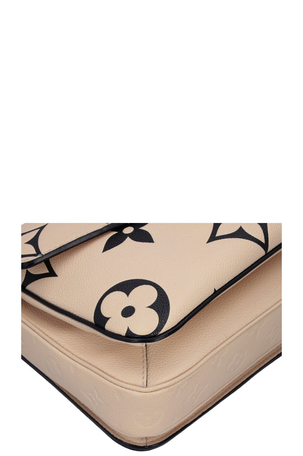 LOUIS VUITTON Empreinte MNG Giant Crafty Metis Pochette Bag Cream