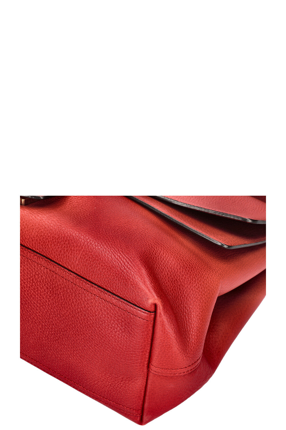GUCCI GG Marmont Shoulder Bag Red