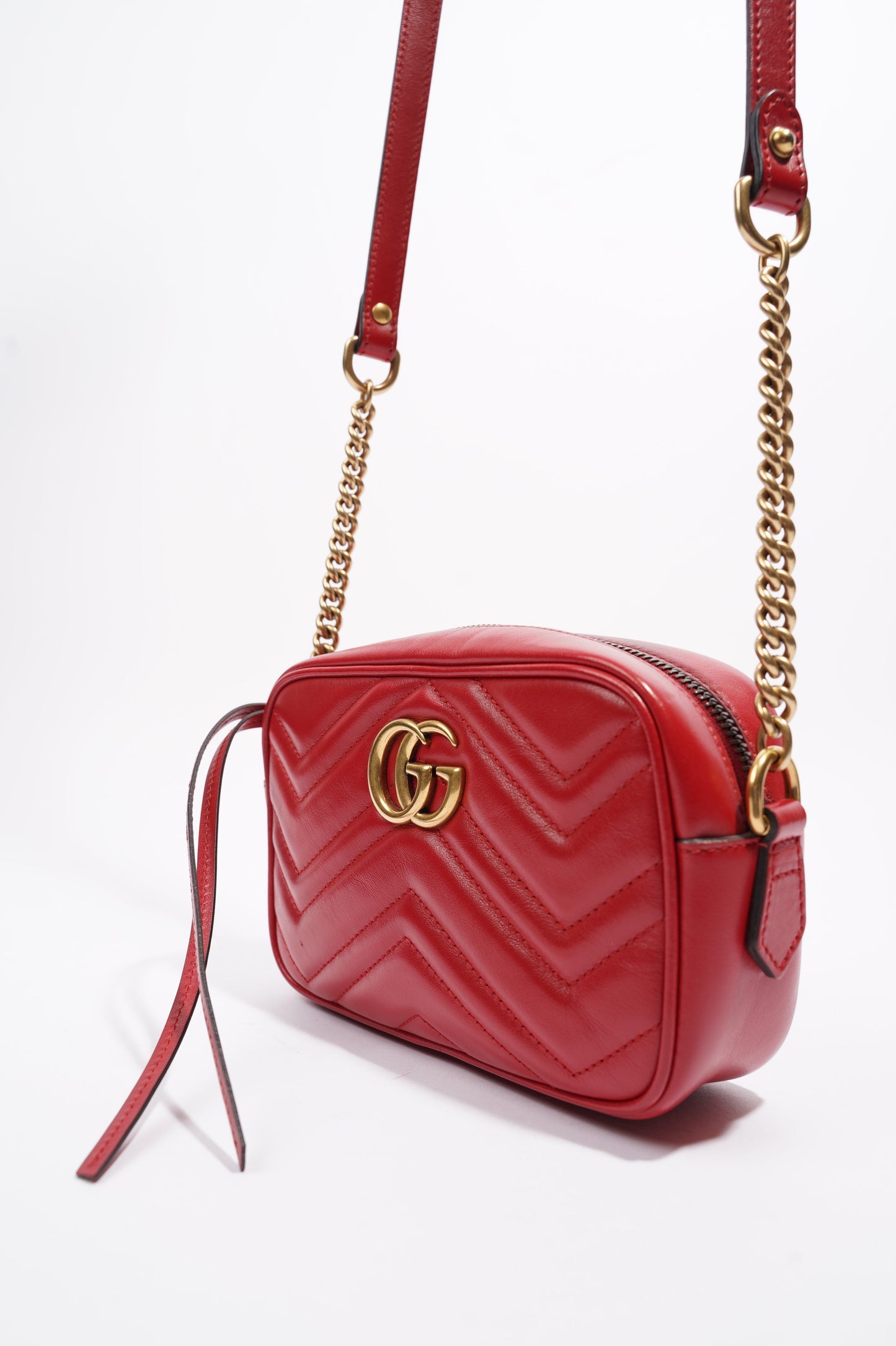 Gucci Marmont Zip Bag Red / Gold Matelasse Leather Mini